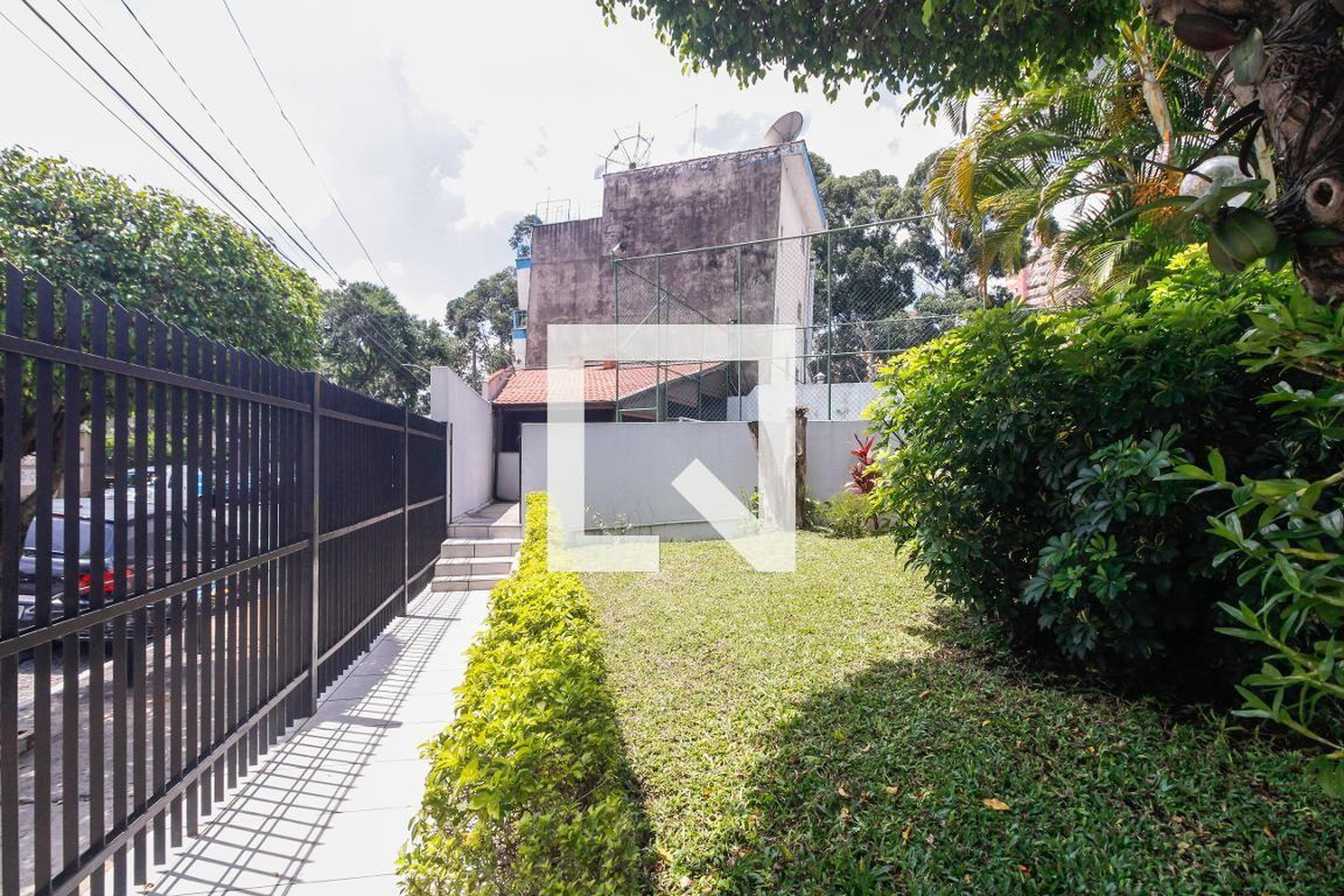 Condomínio - Nadia Alessandra