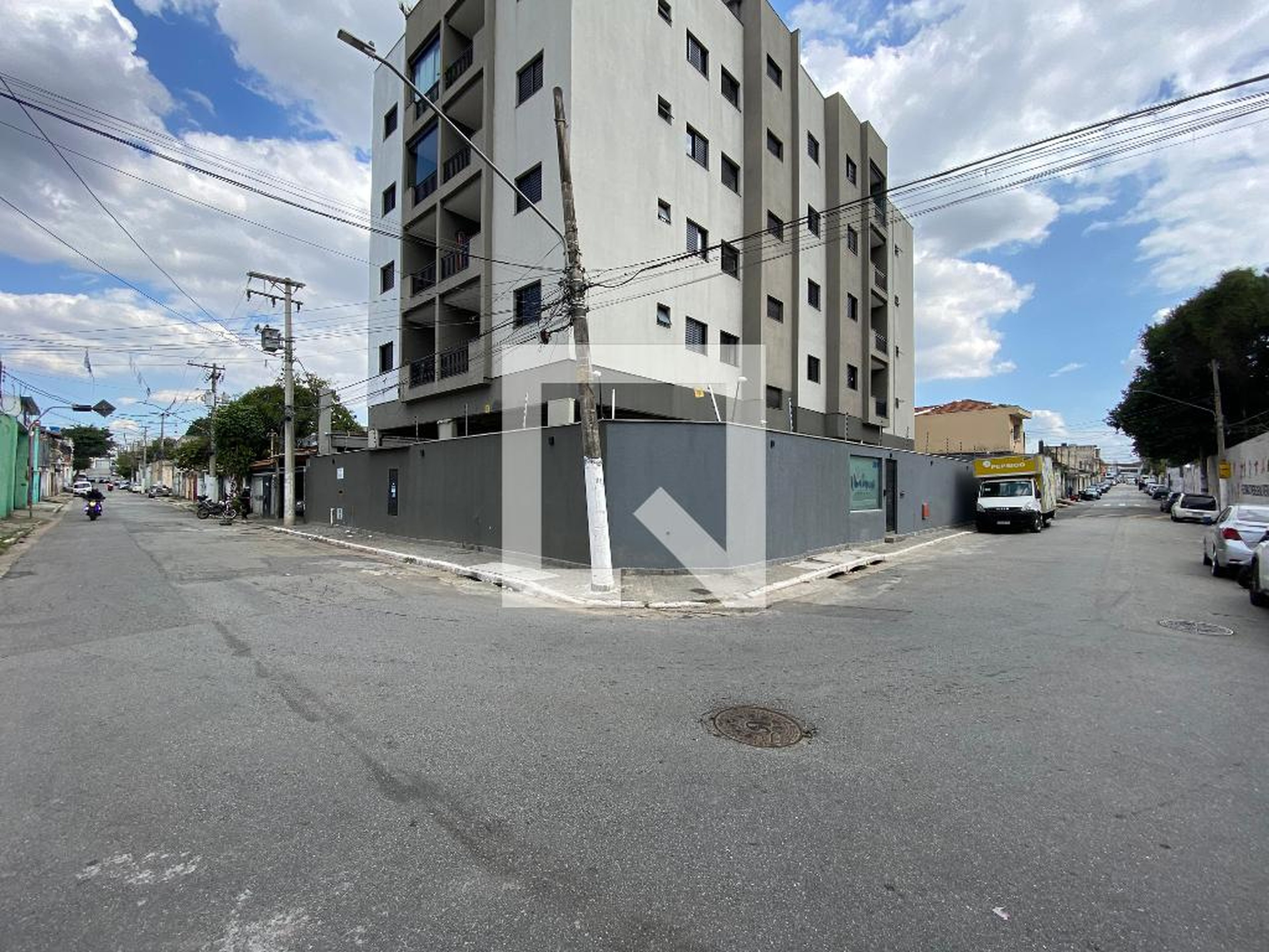 Fachada do Prédio Condomínio em Rua Adalgisa, 261