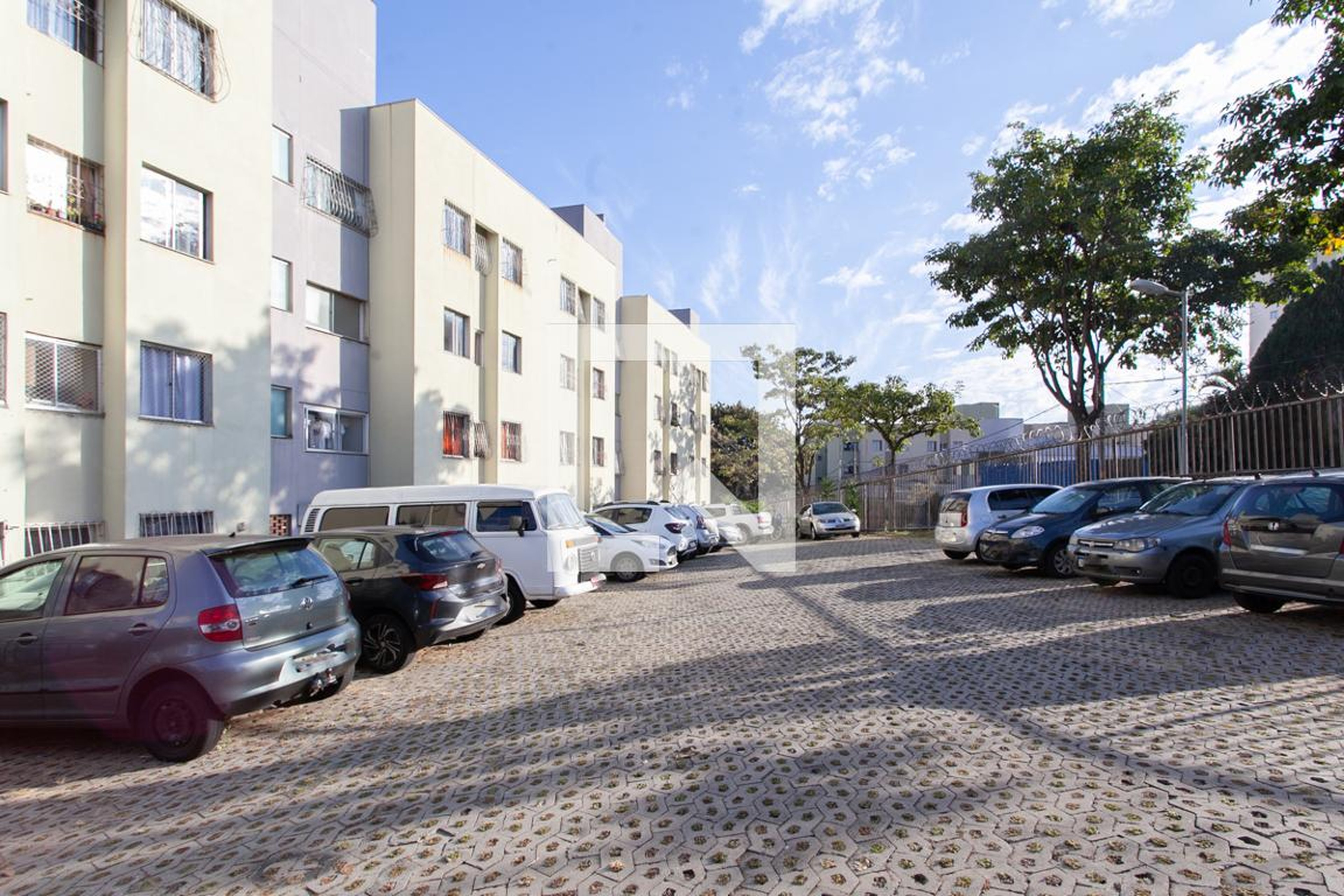 Estacionamento - Castelo I