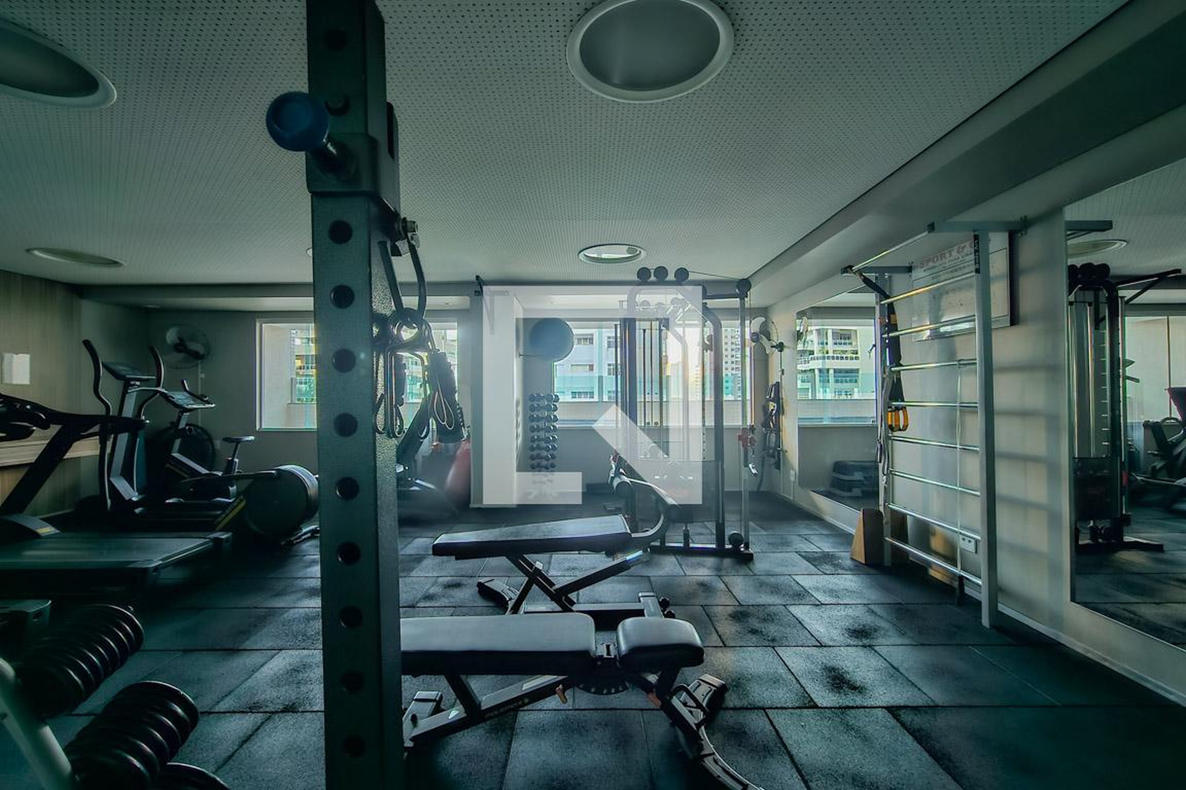 Academia - Parque Luxemburgo