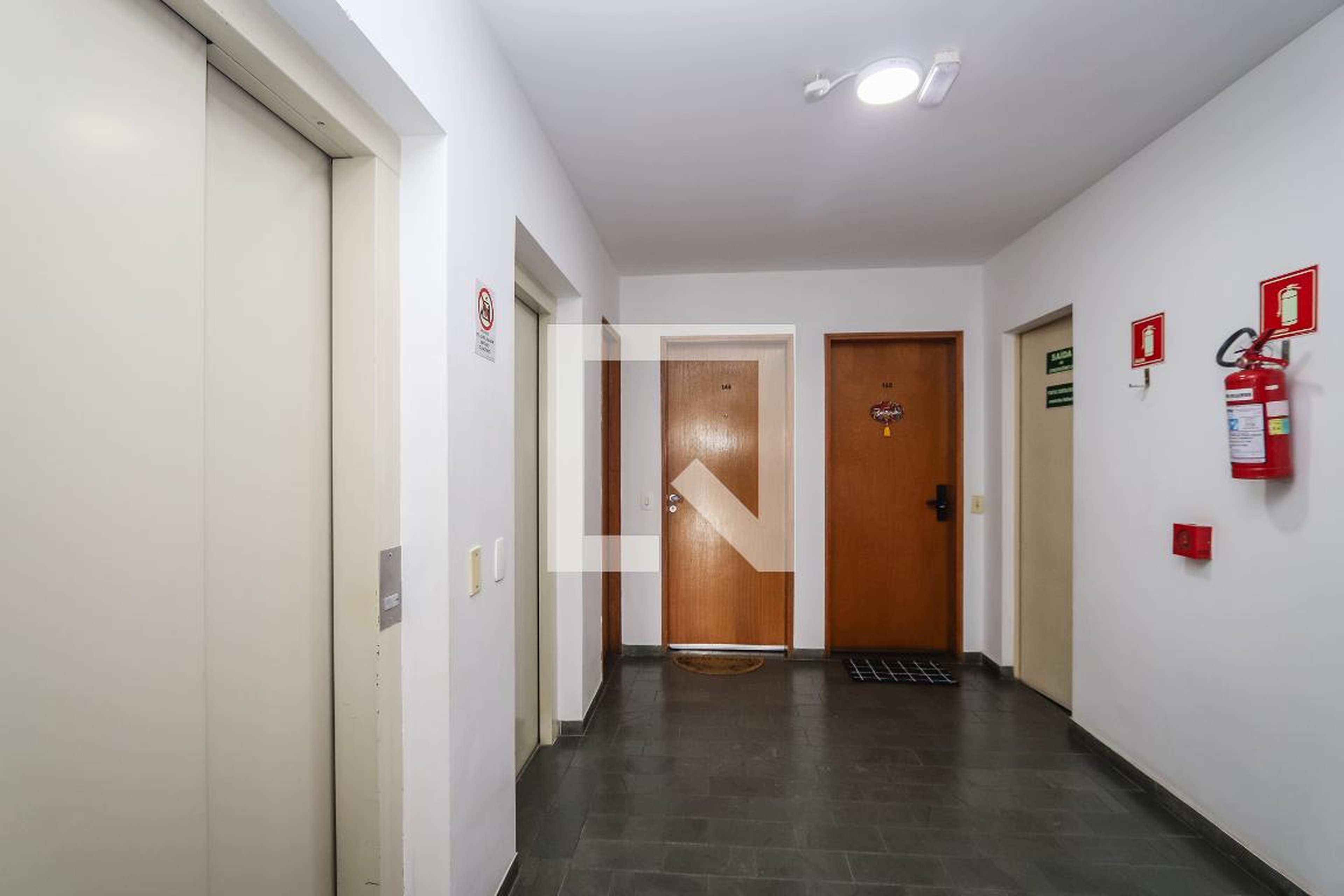 Hall Social - Califórnia  garden