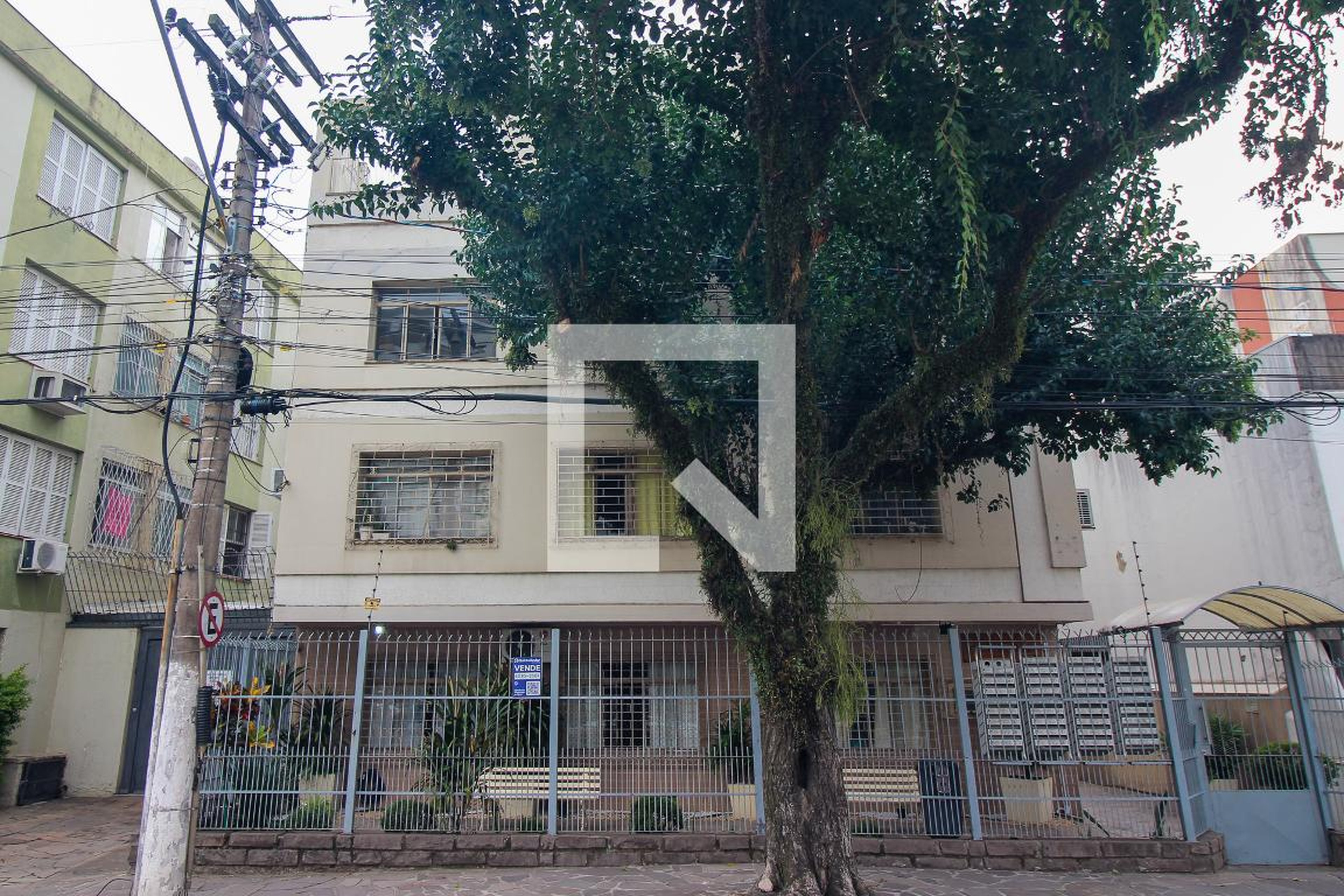 Fachada do Prédio Condomínio Sabrina