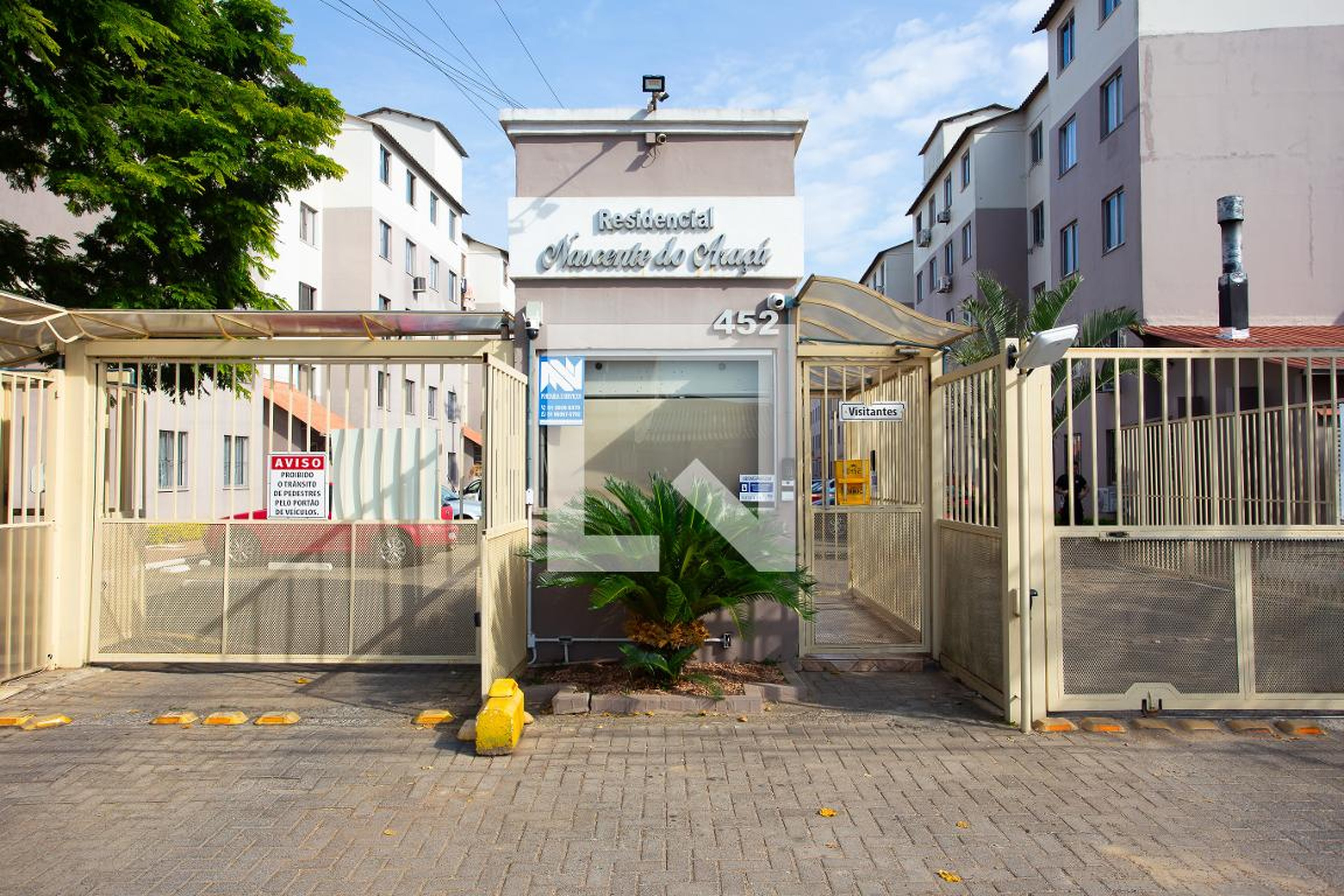 Fachada do condomínio Condomínio Nascente do Araçá