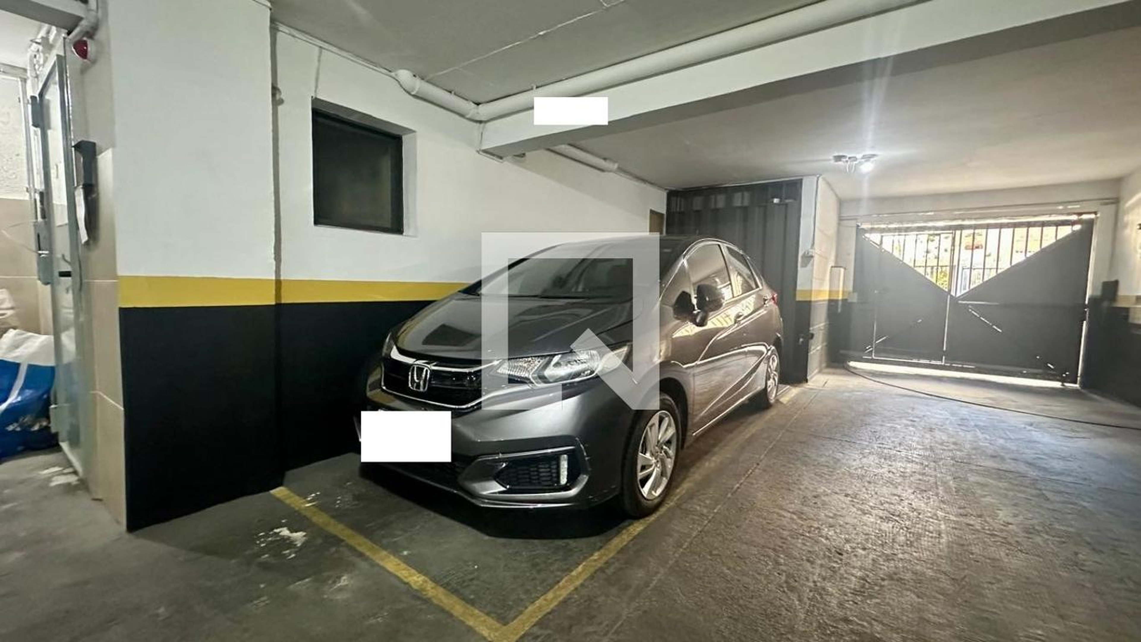 Área comum - Isabel Cristina Almeida Castanheira