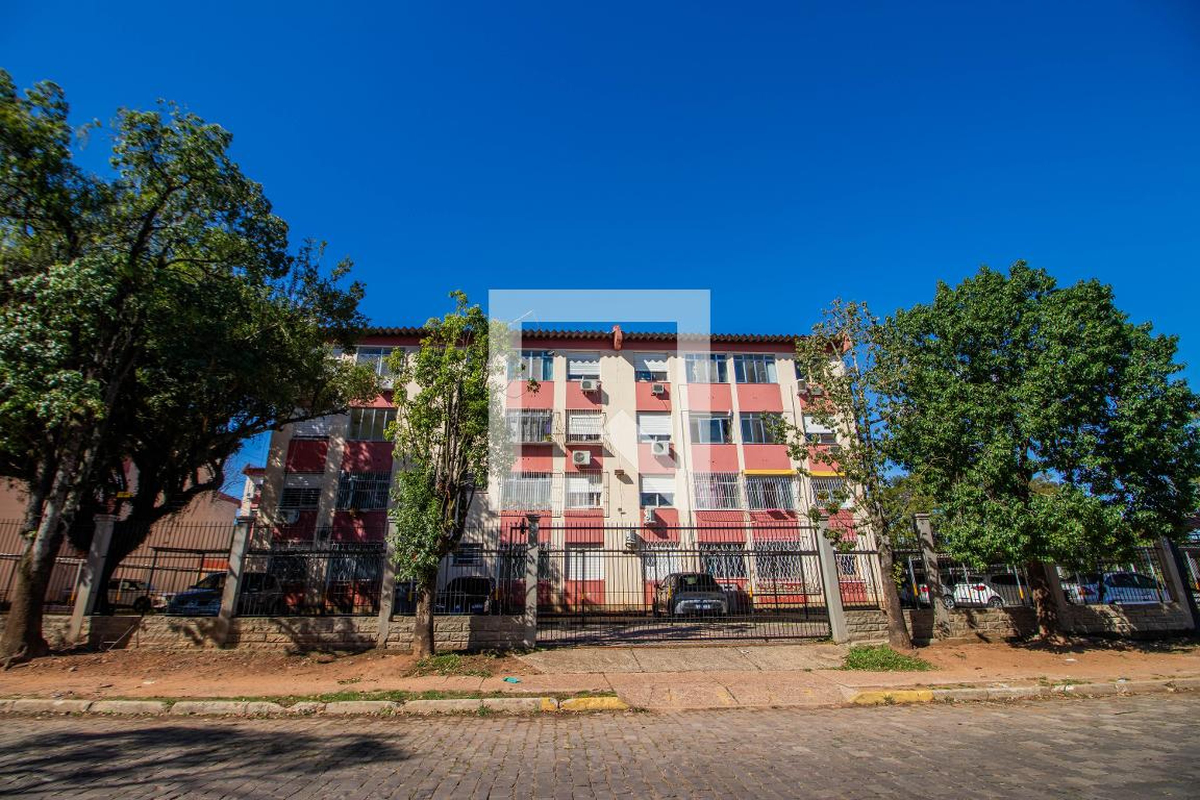 Fachada Condomínio Uruguai