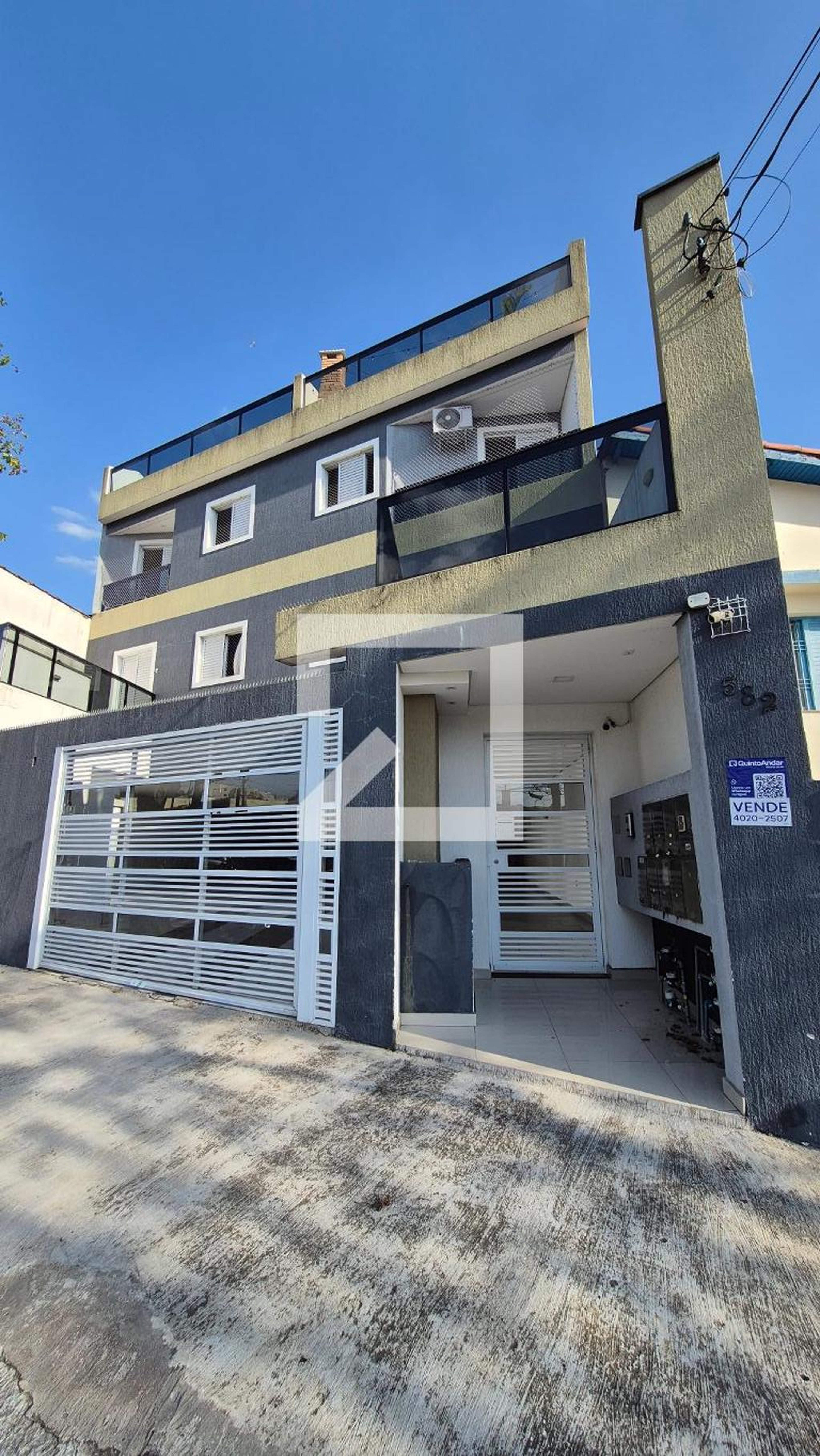 Fachada Residencial Golden Star