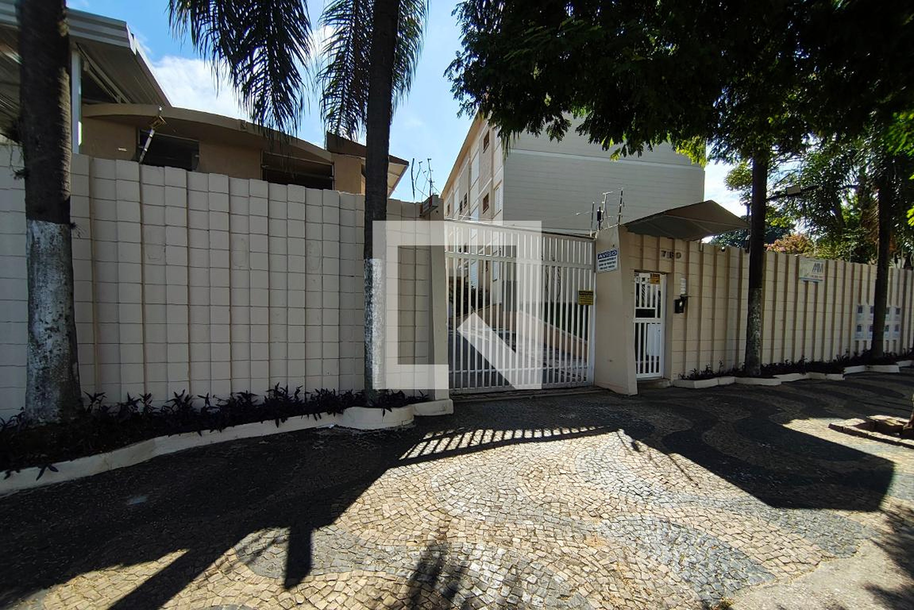 Fachada do Condomínio Condomínio Recanto Verde