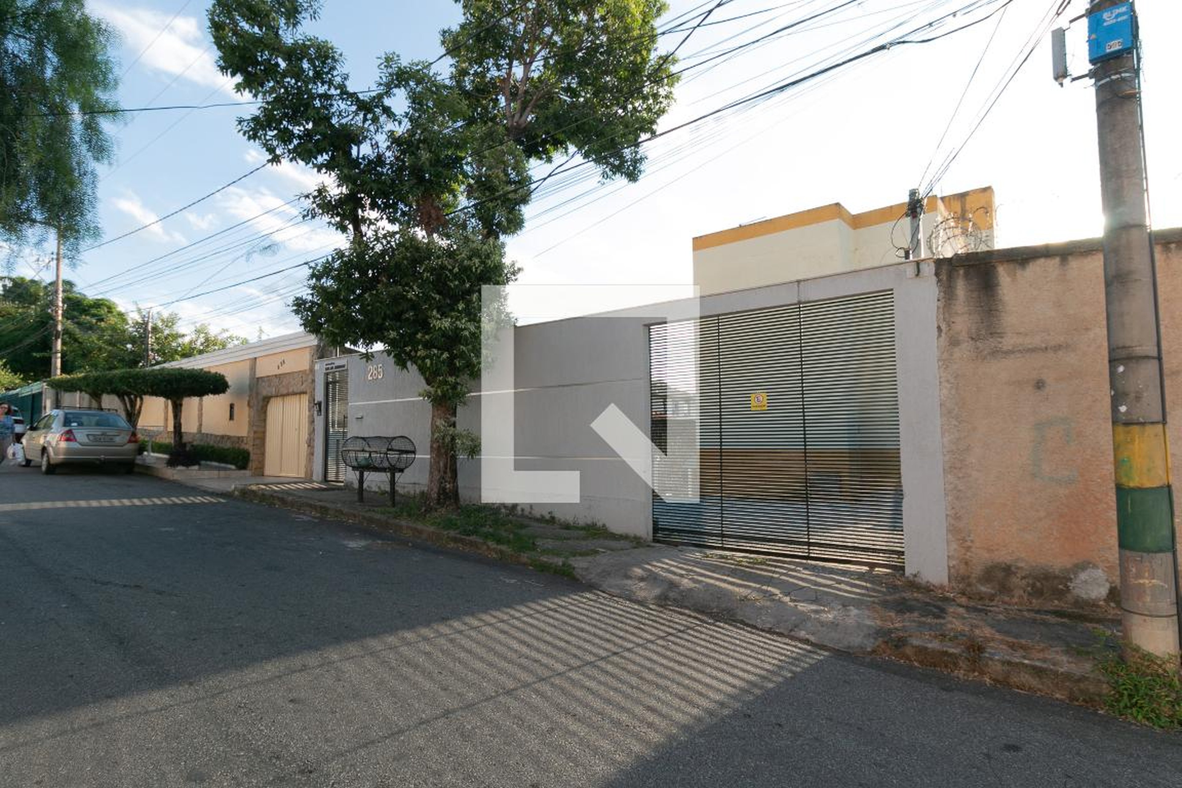 Fachada Condomínio em Rua Hildebrando de Oliveira, 265