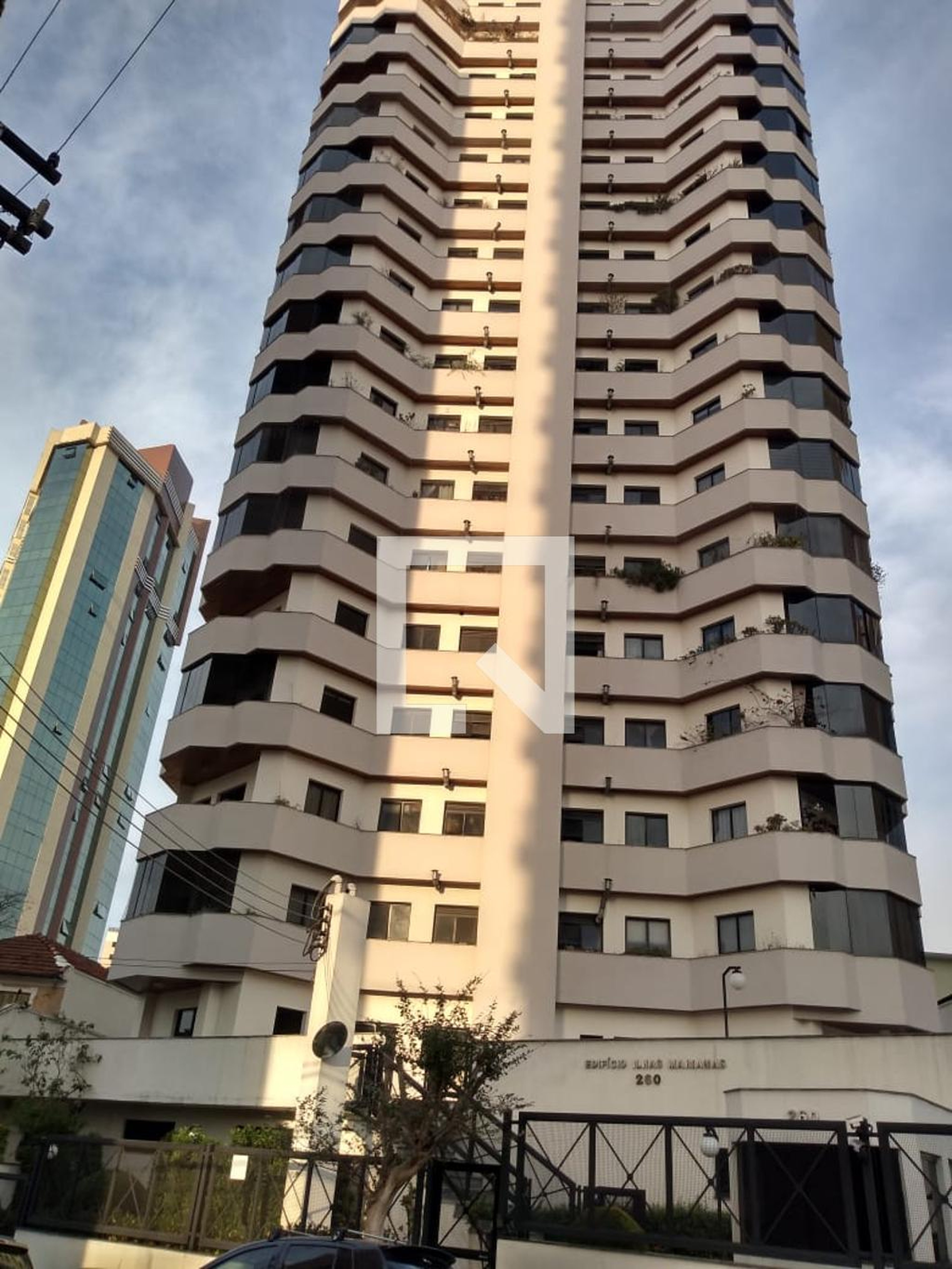 Fachada Edifício Ilhas Mariana