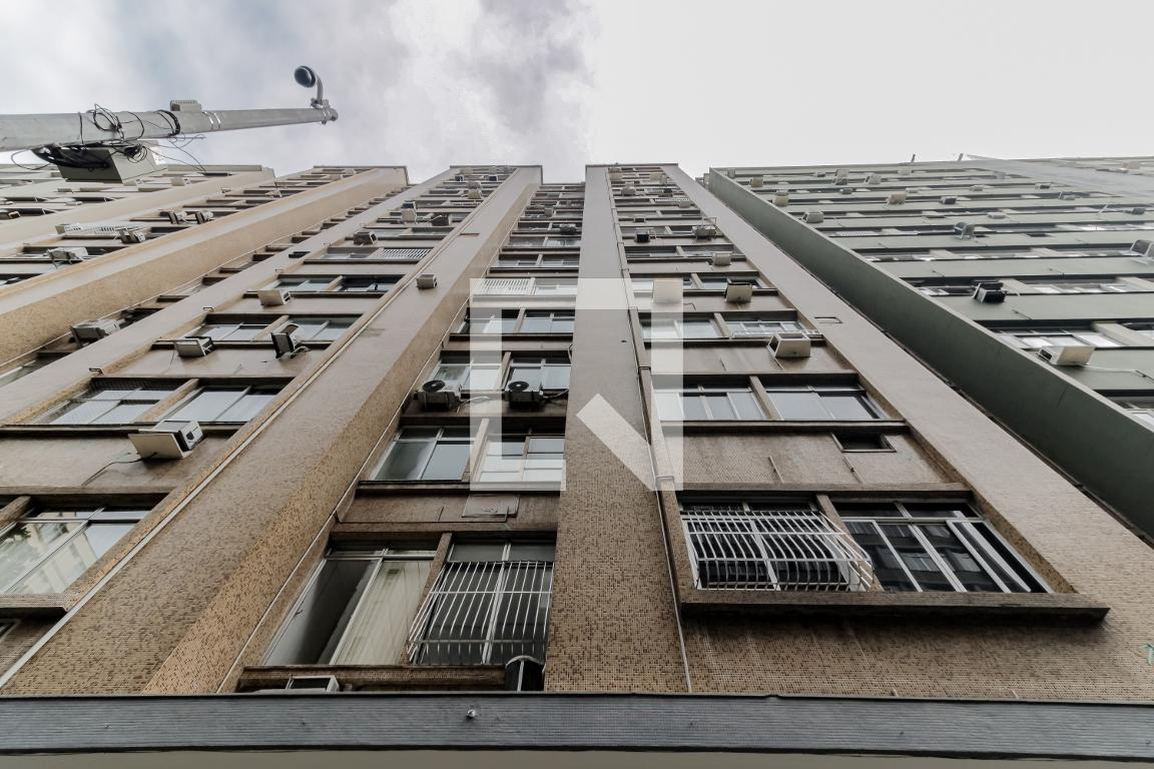 Fachada do Prédio Edifício Montes Claros