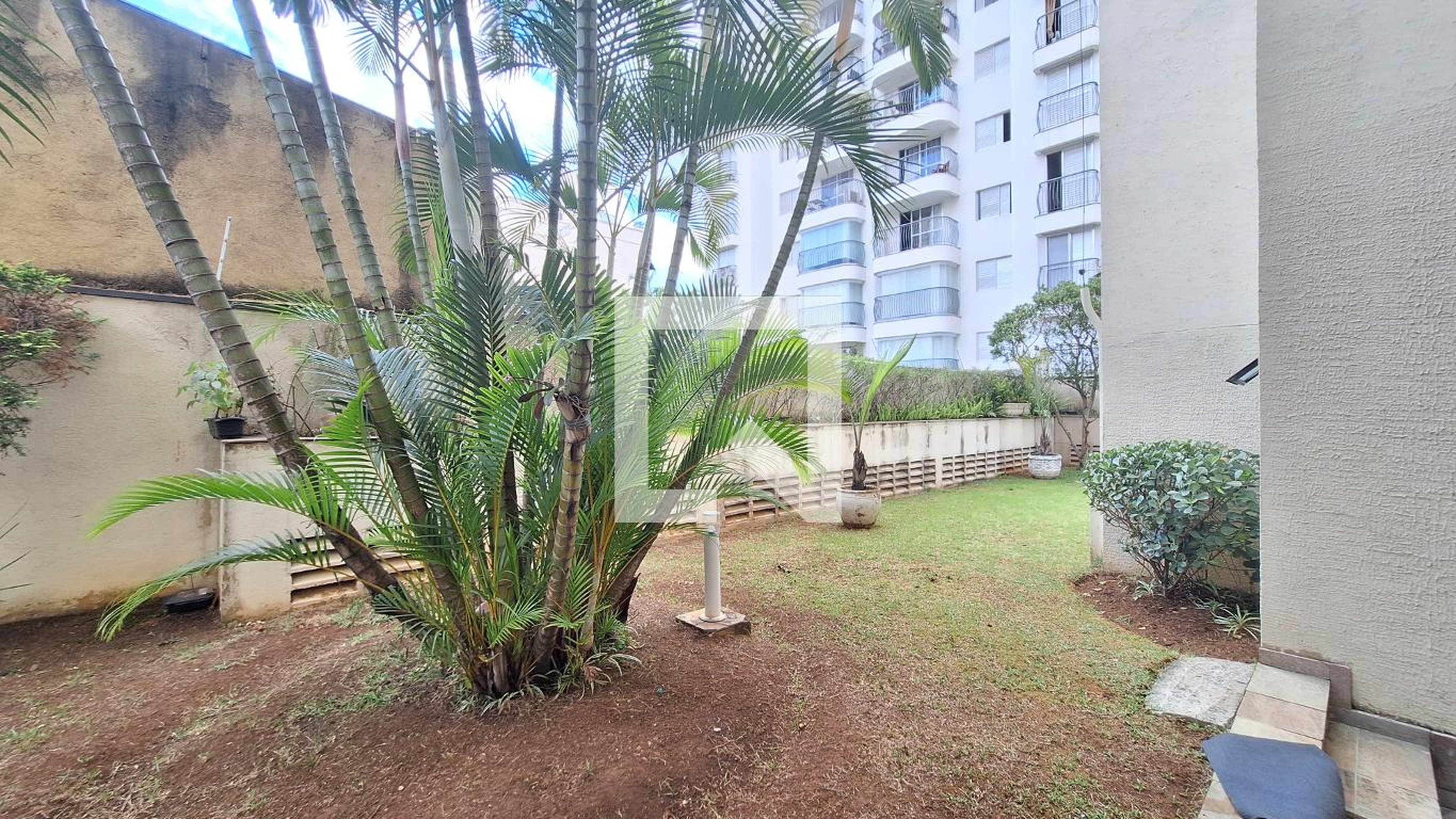 Área comum - Edifício Carmen Sílvia