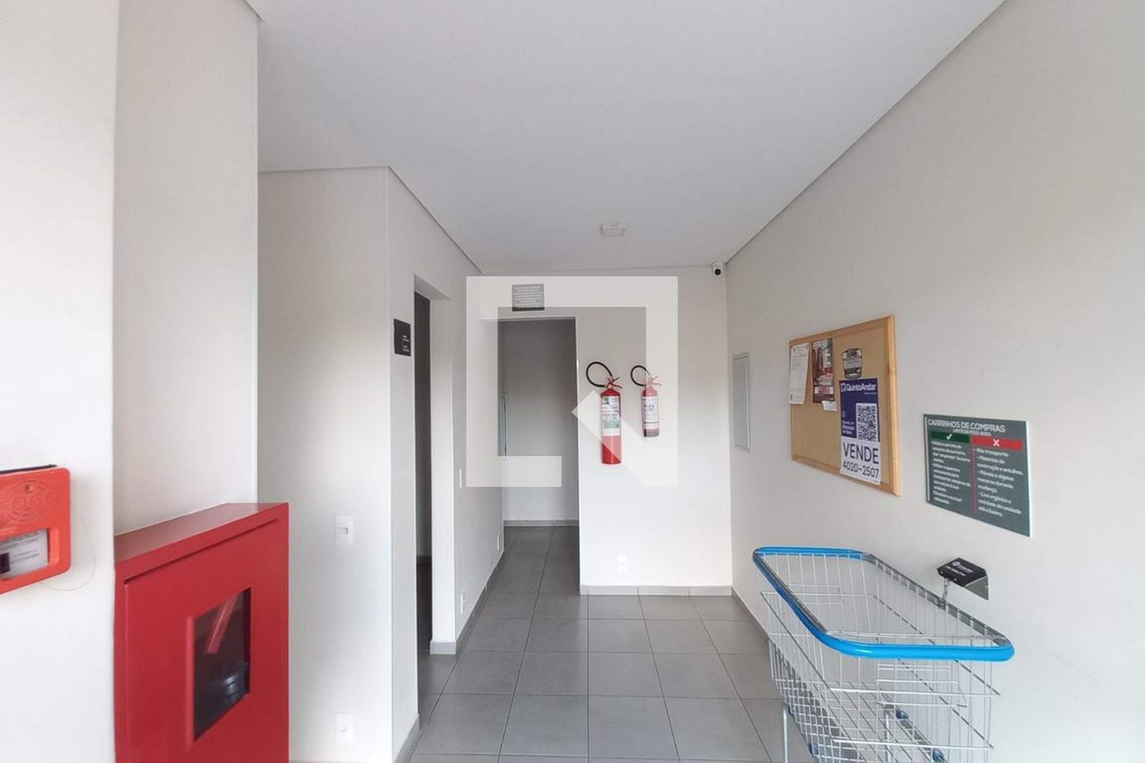 Hall de Entrada - Torres de Espanha