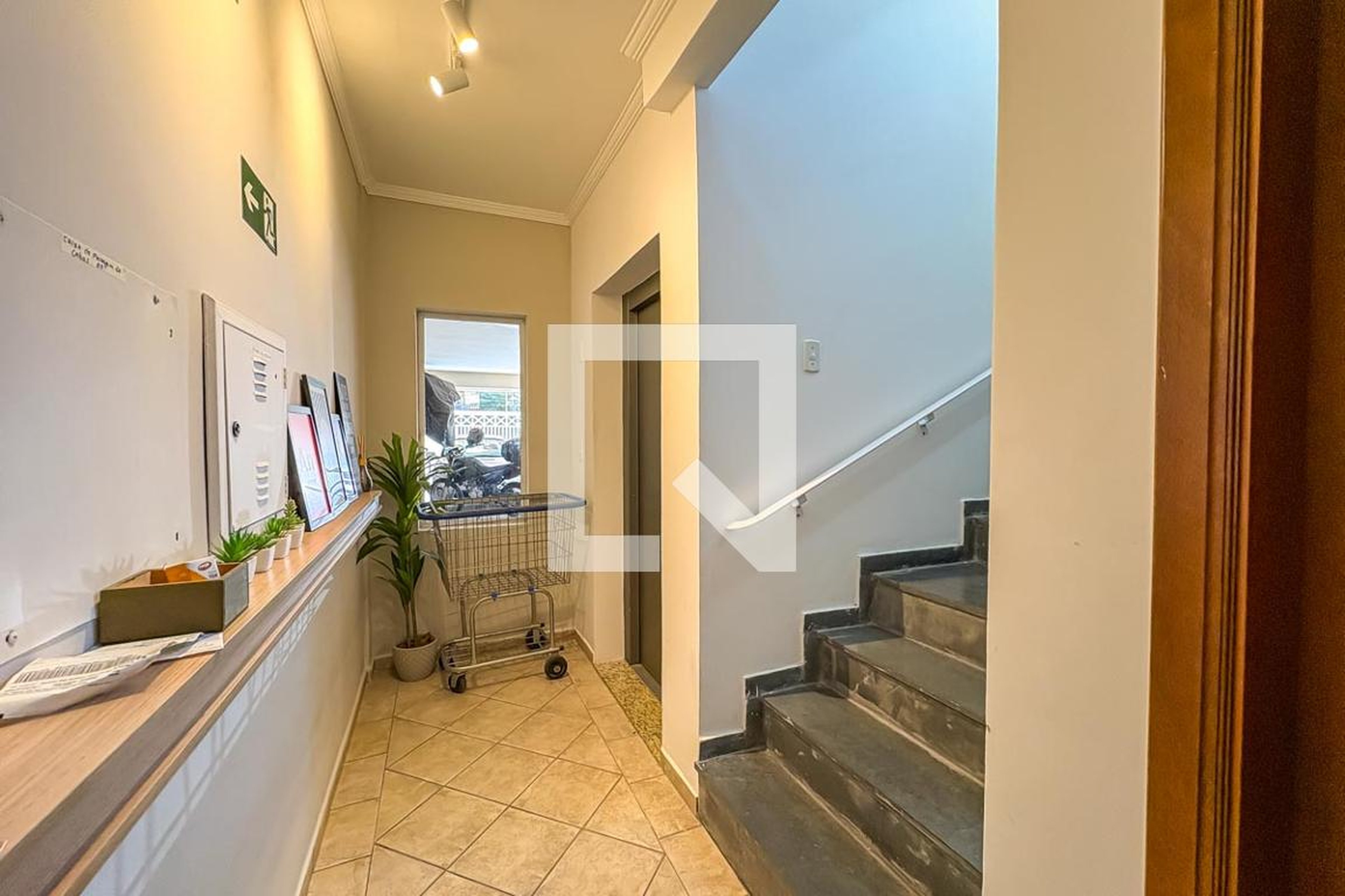 Hall de Entrada - San Remy