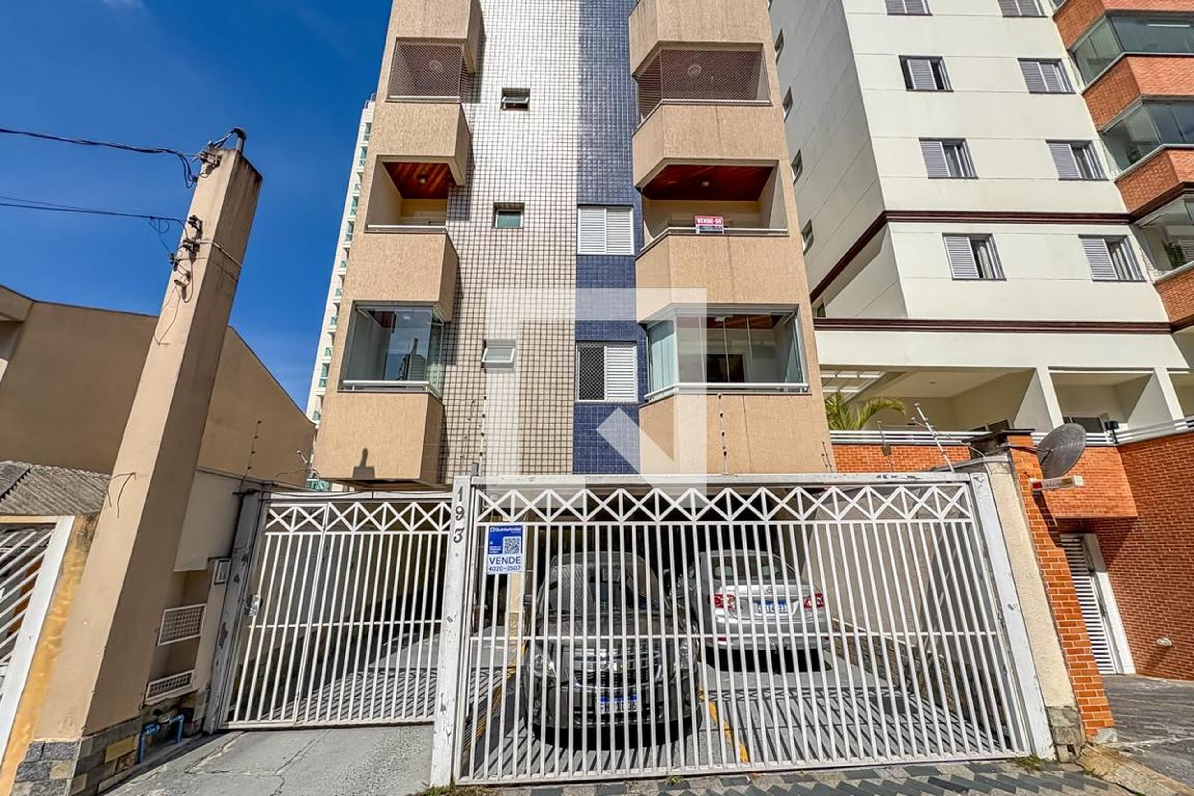 Fachada Condomínio San Remy