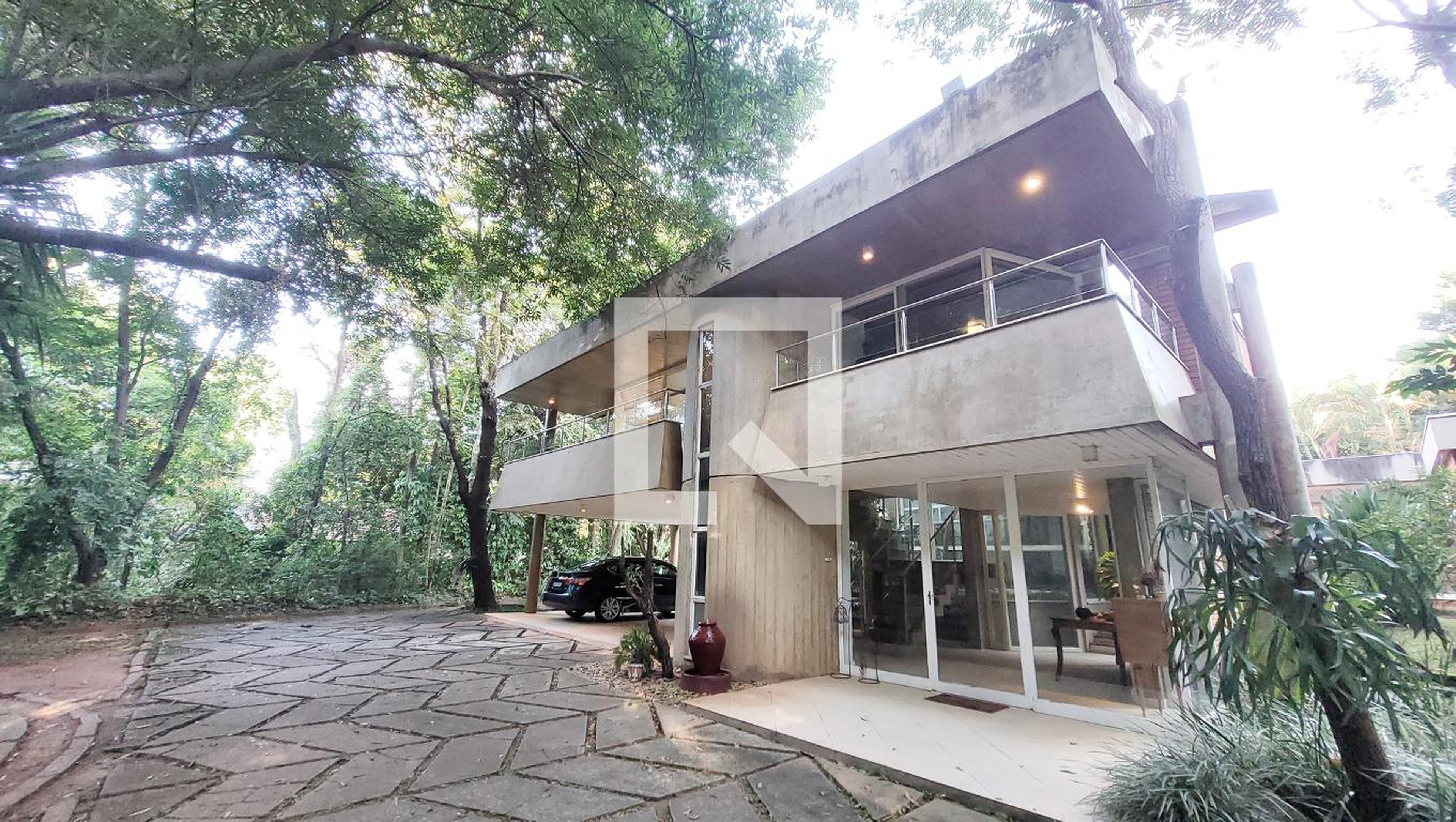 Fachada Condomínio em Rua Doutor Antônio Abramides, 522