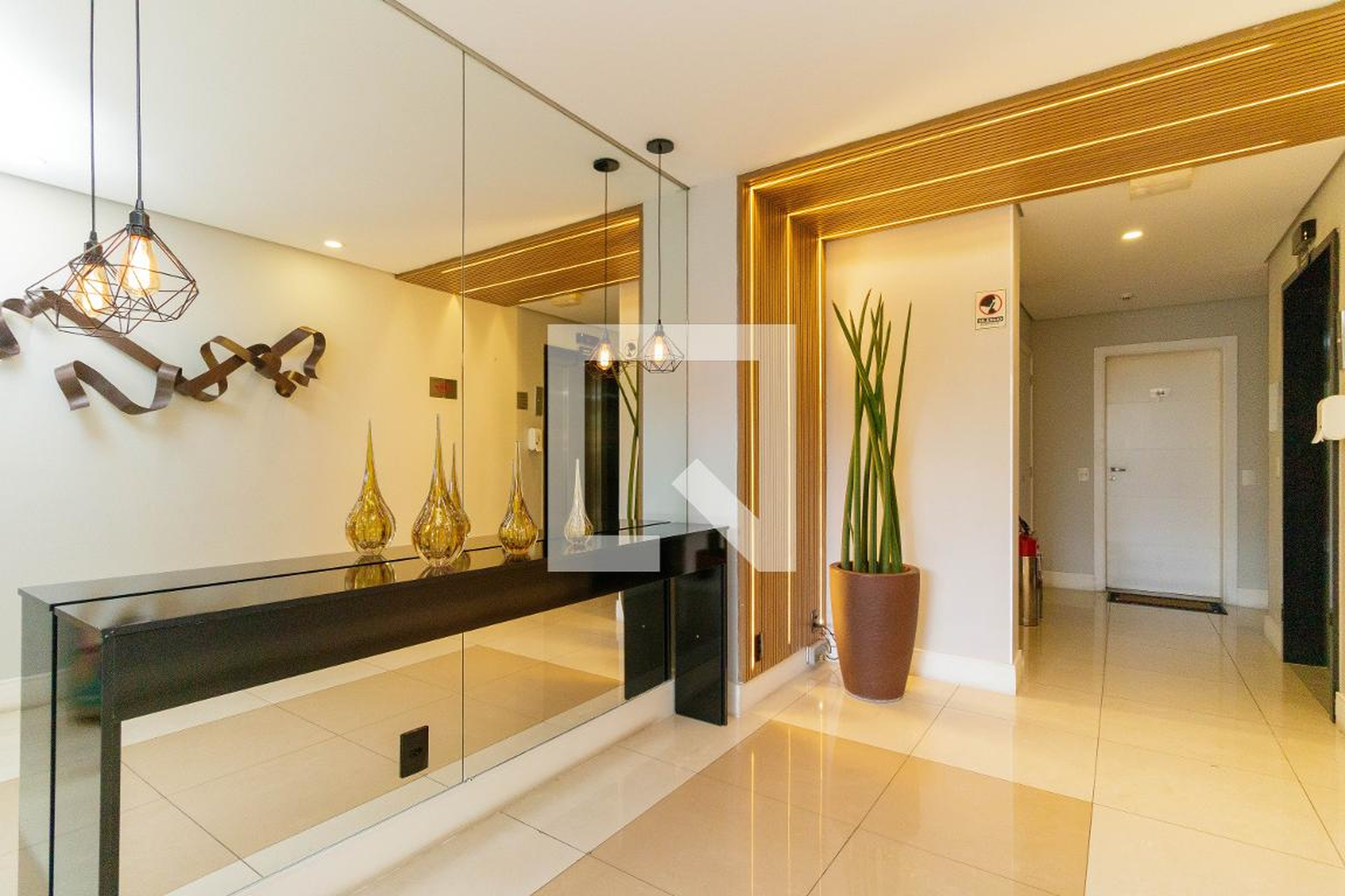 Hall de entrada - Mistral  Clube