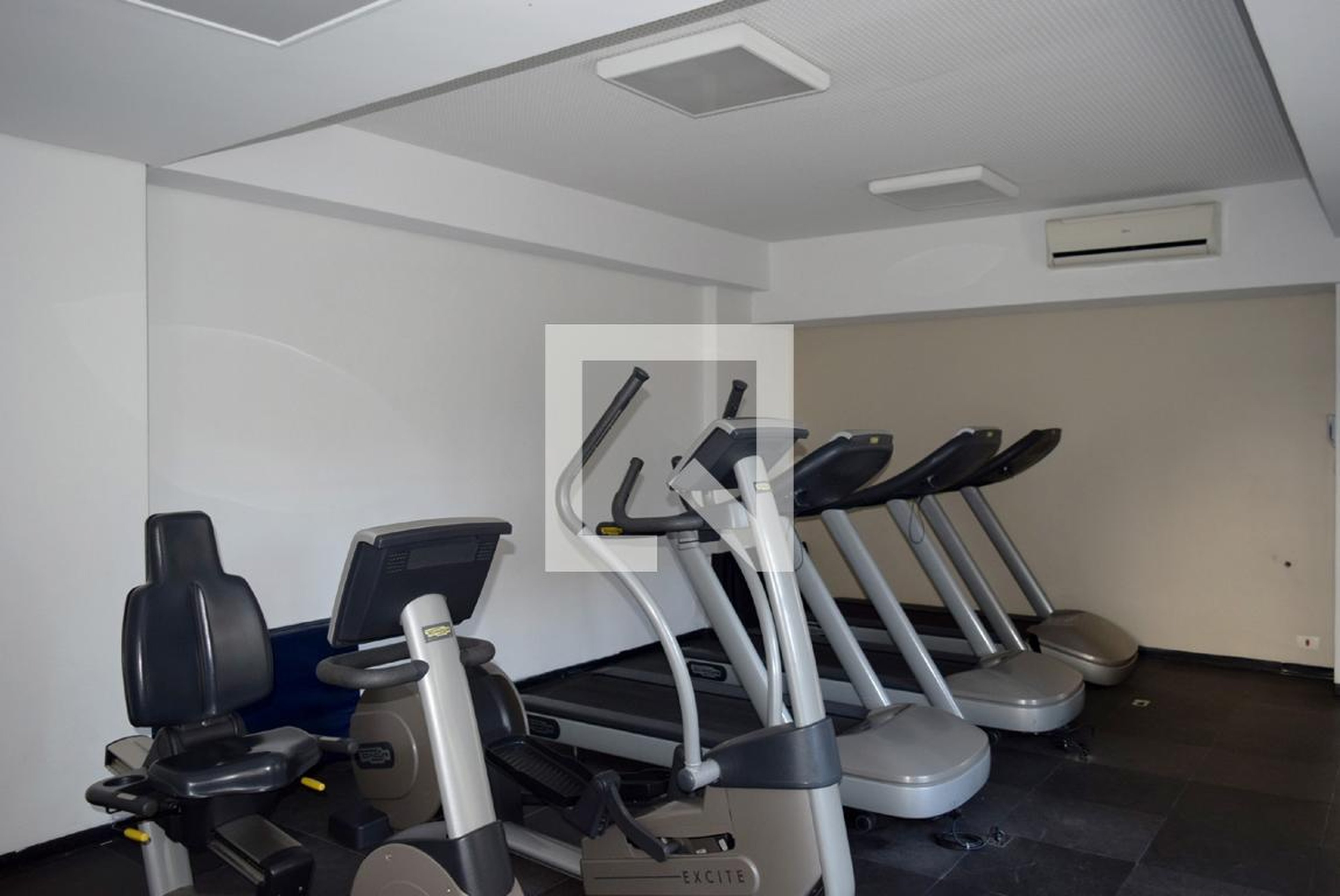 Academia - Edifício Bosque dos Pinheiros