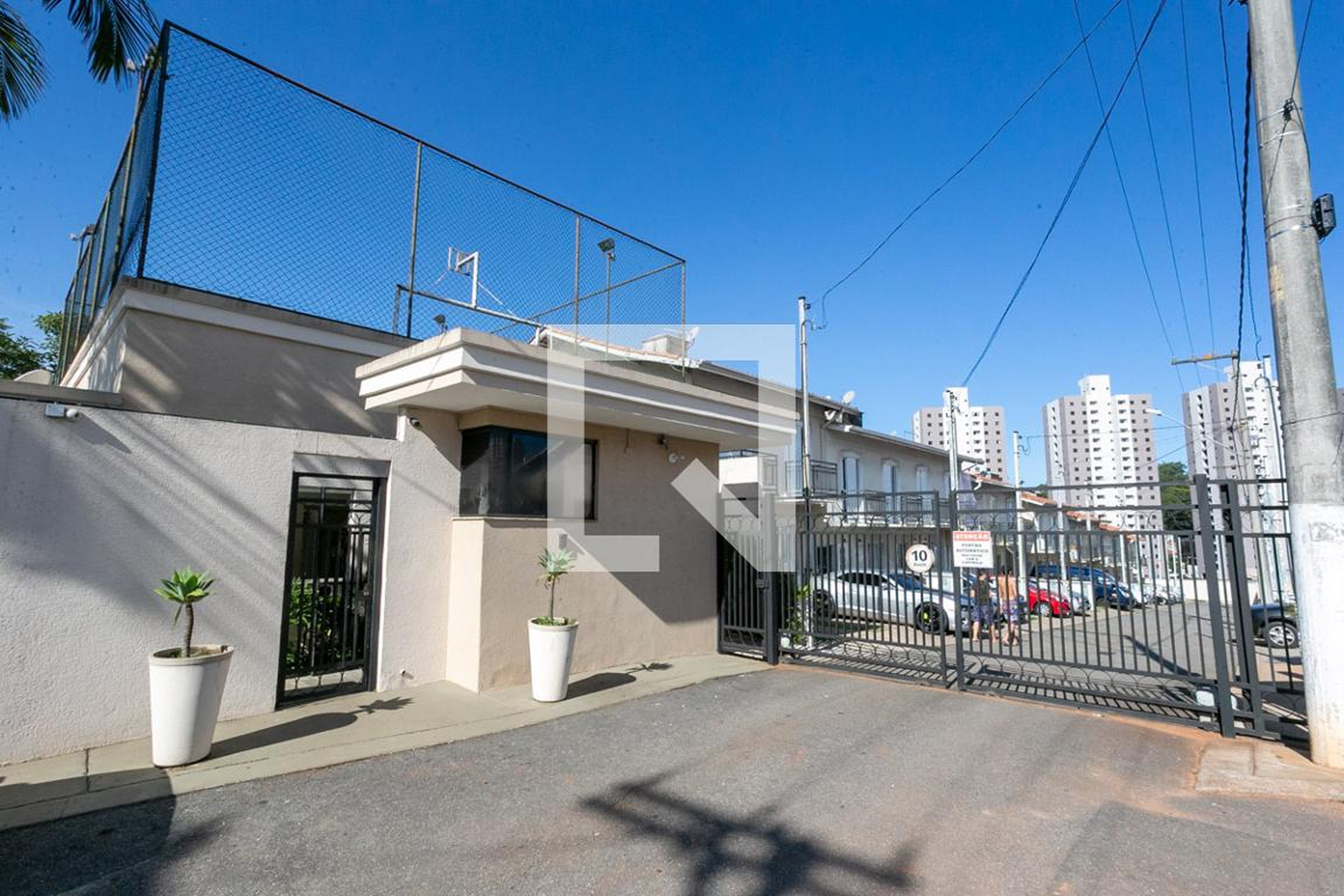 Fachada Condomínio Villagio Orchidea