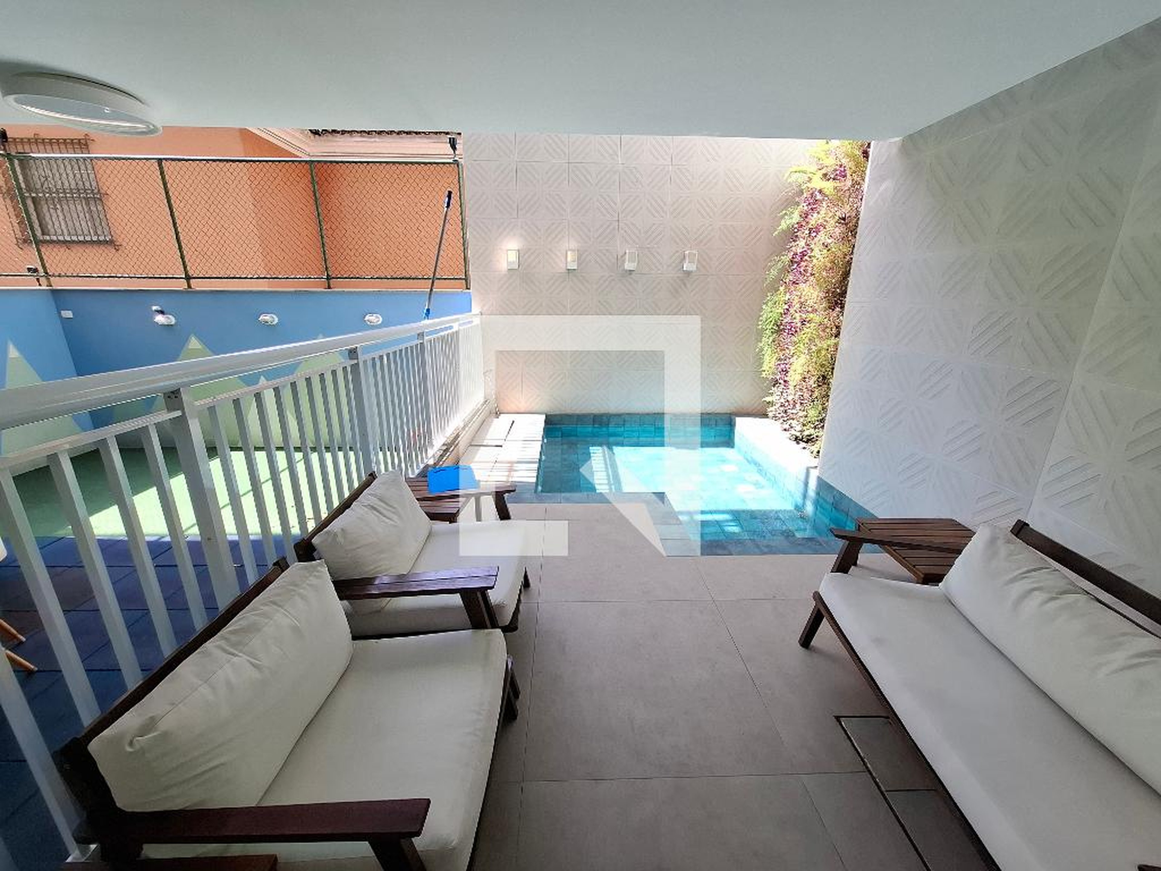 Piscina - Edifício Formidable Laranjeiras