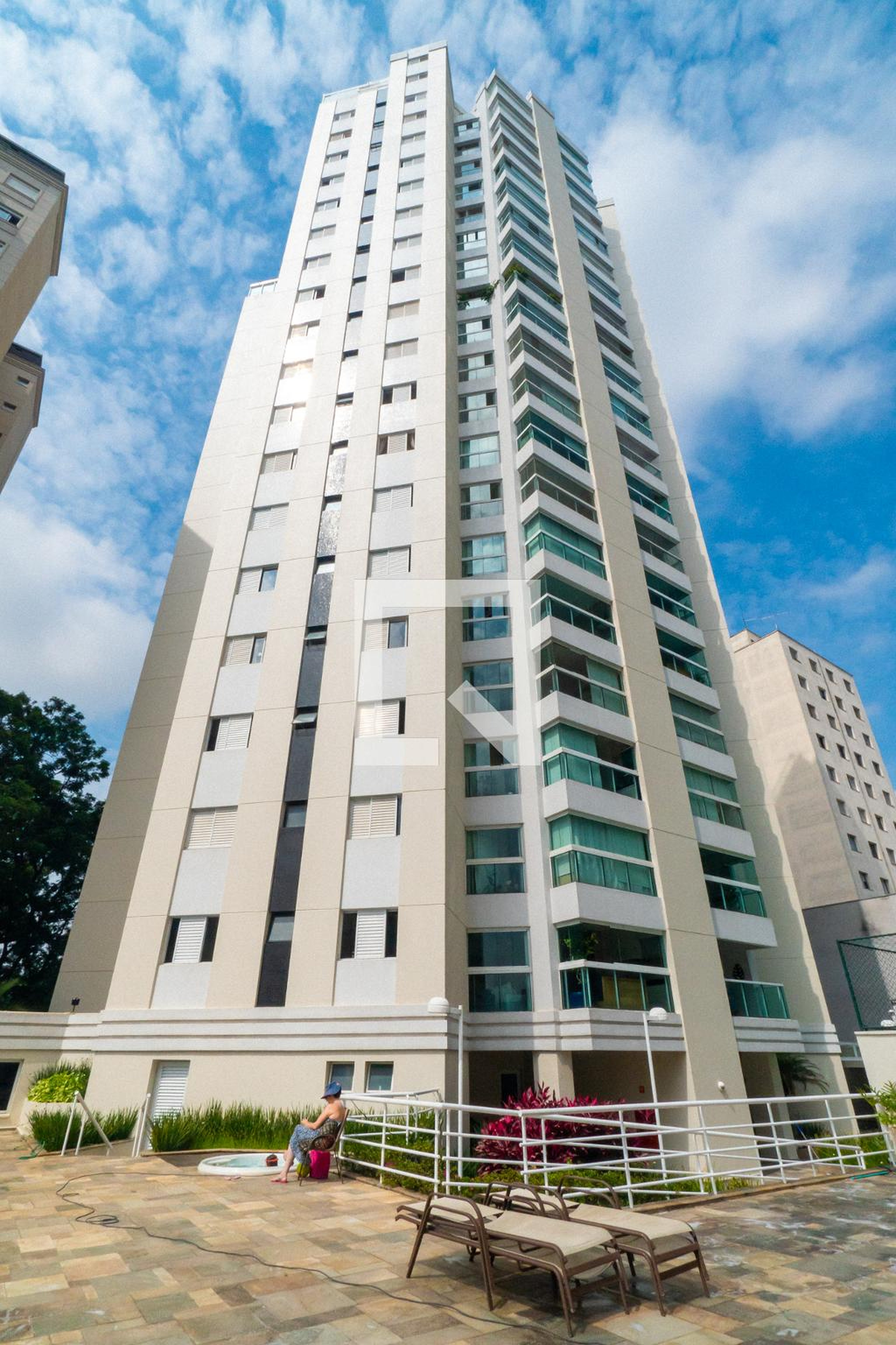 Fachada do Prédio Edifício Royal Garden