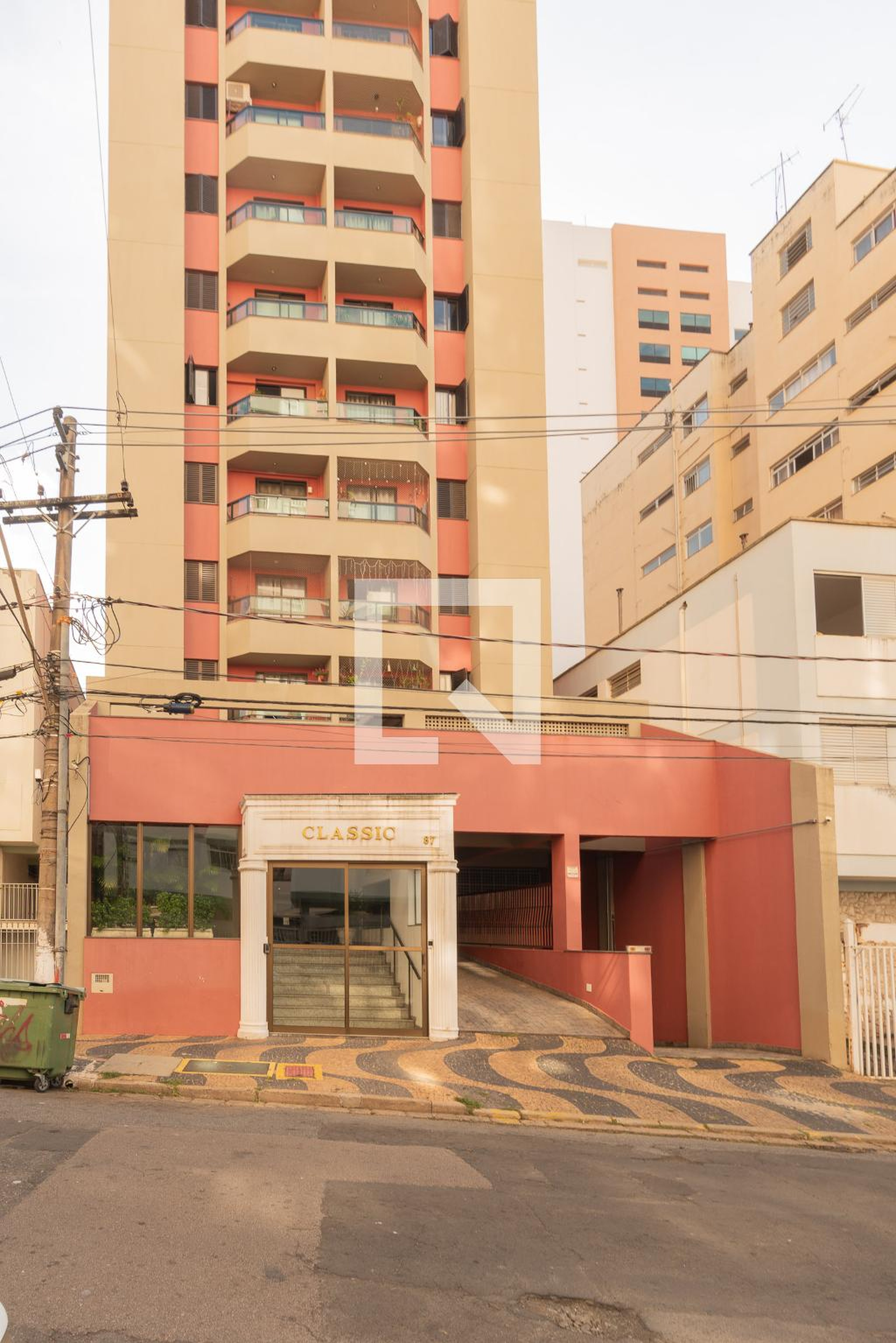 Fachada do Prédio Condomínio Classic
