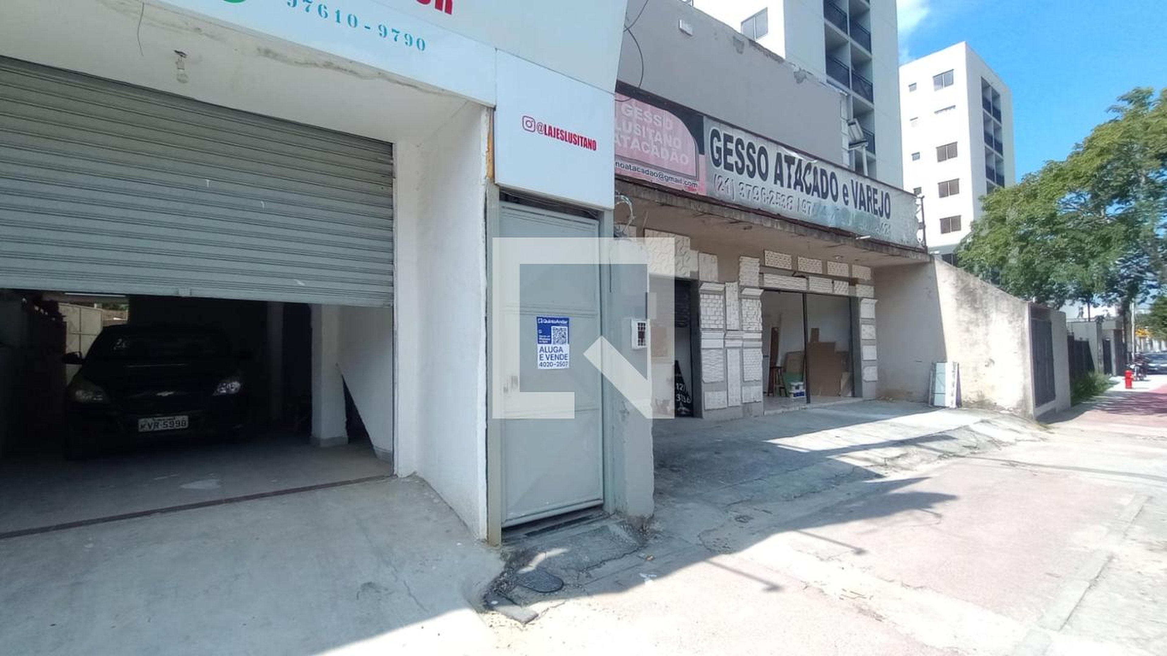 Fachada Condomínio em Estrada da Soca, 670