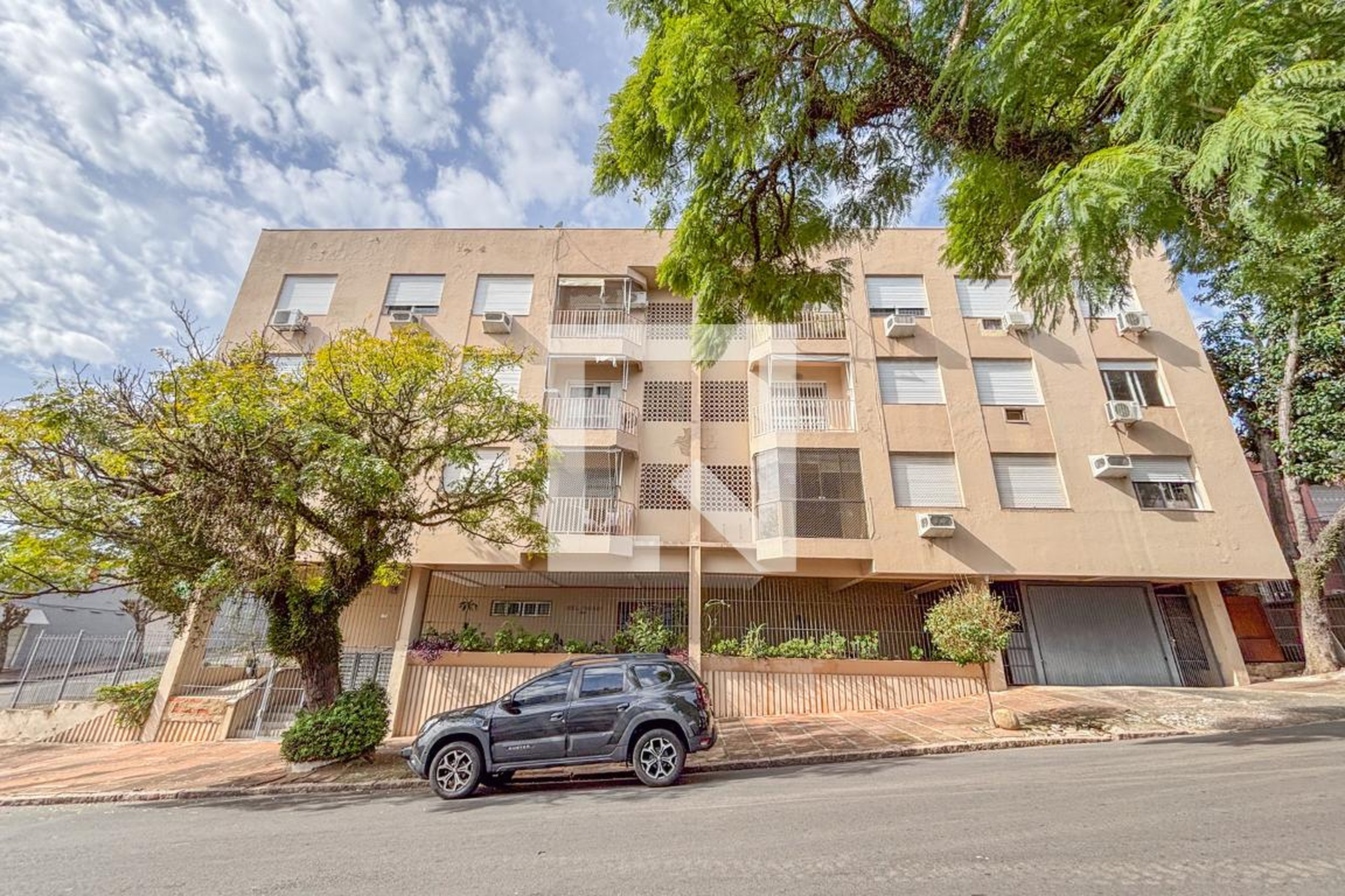 Fachada Condomínio Del Panno