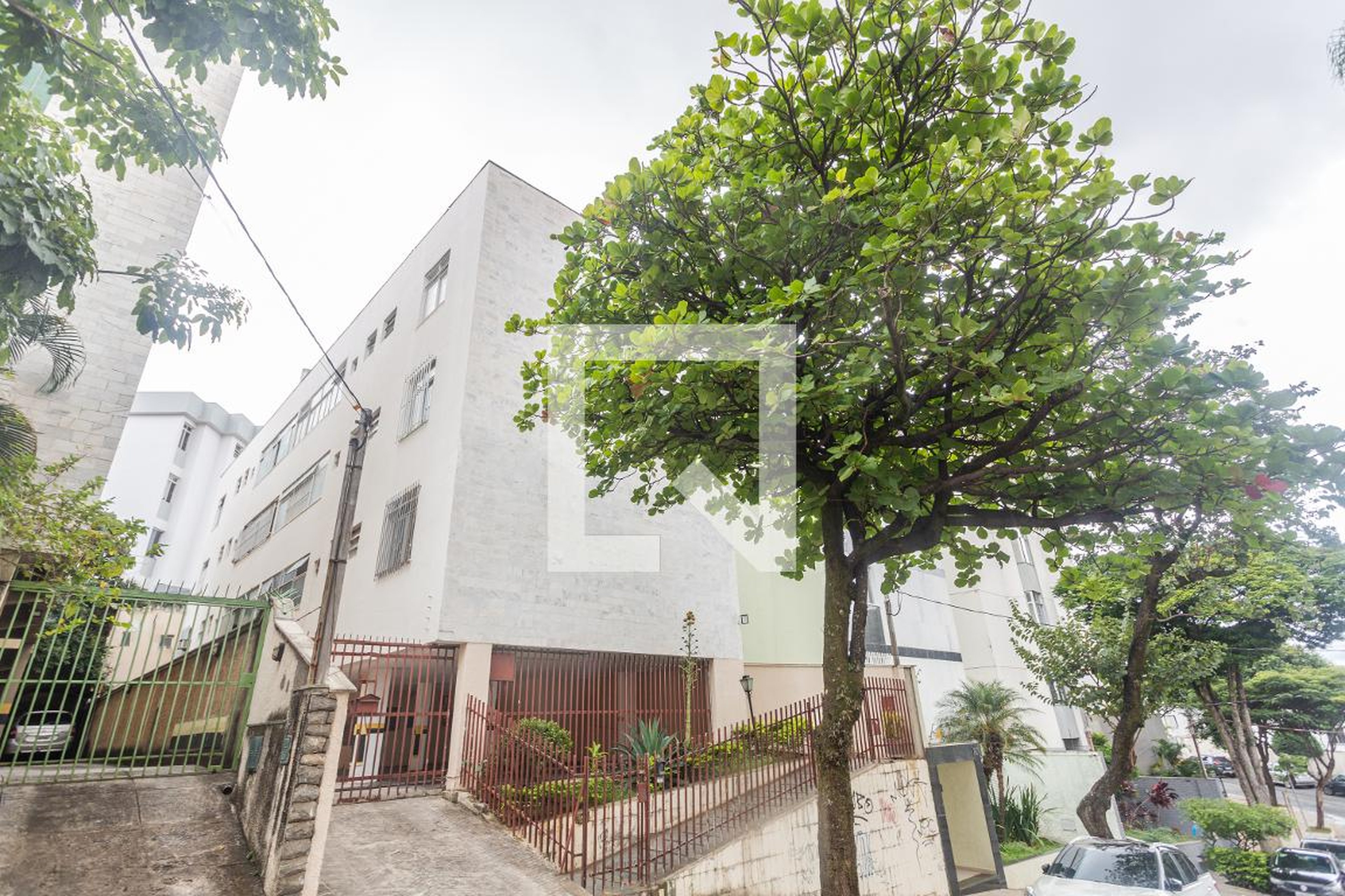 Fachada Condomínio em Rua Luiz Balena, 63