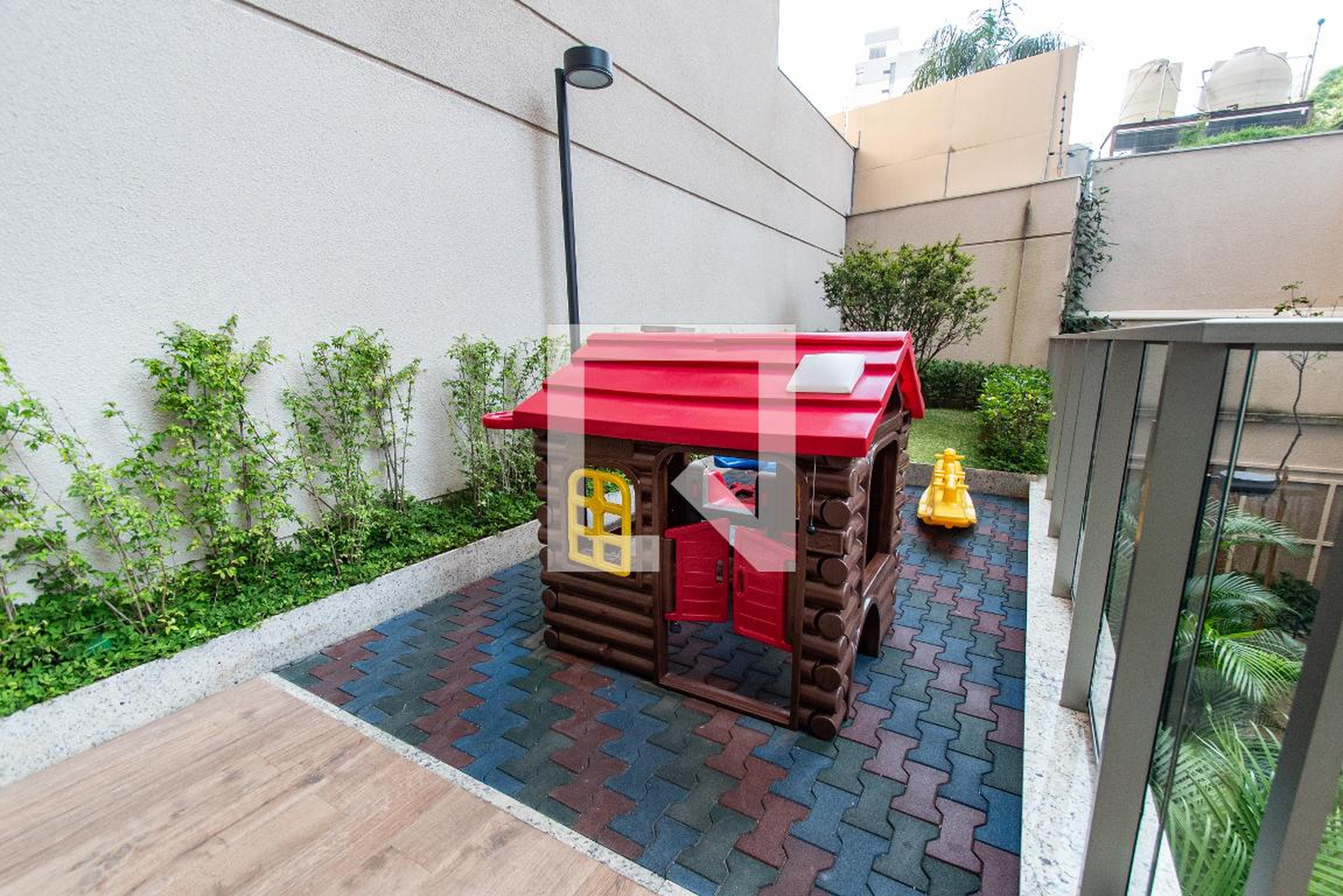 Playground - Essência da Vila