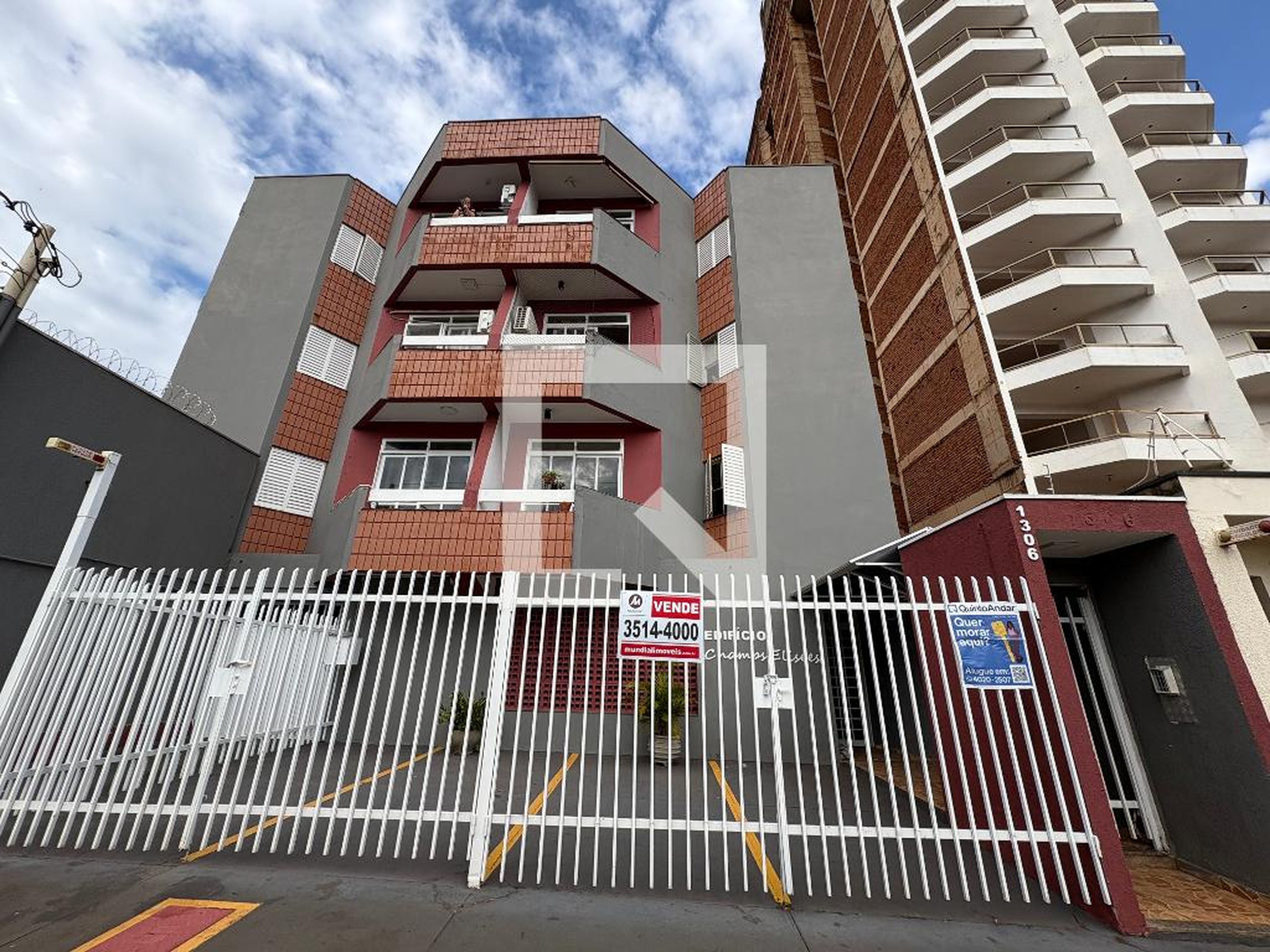 Fachada Condomínio Champs