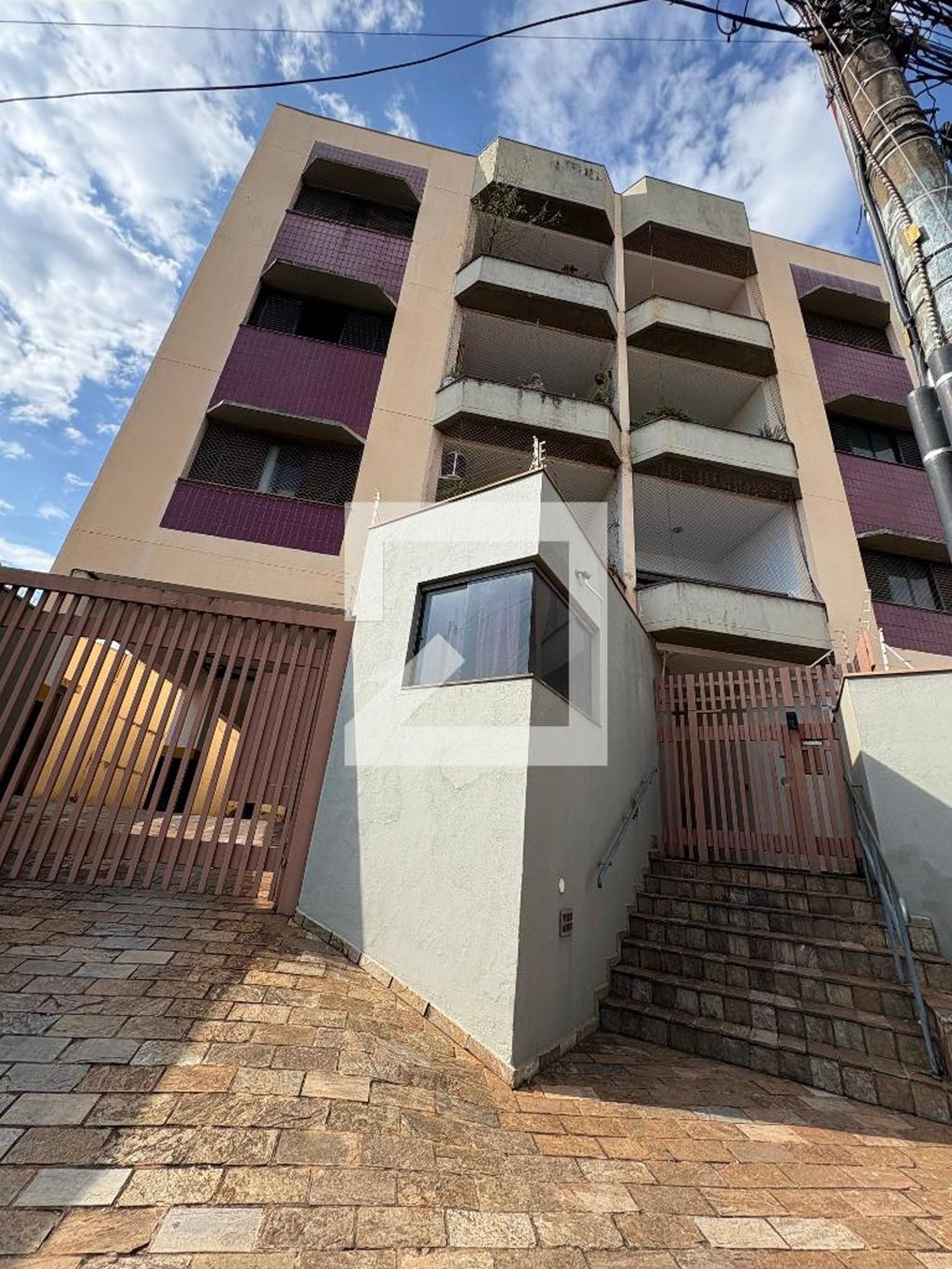 Fachada Condomínio Maria Alves Zaparoli