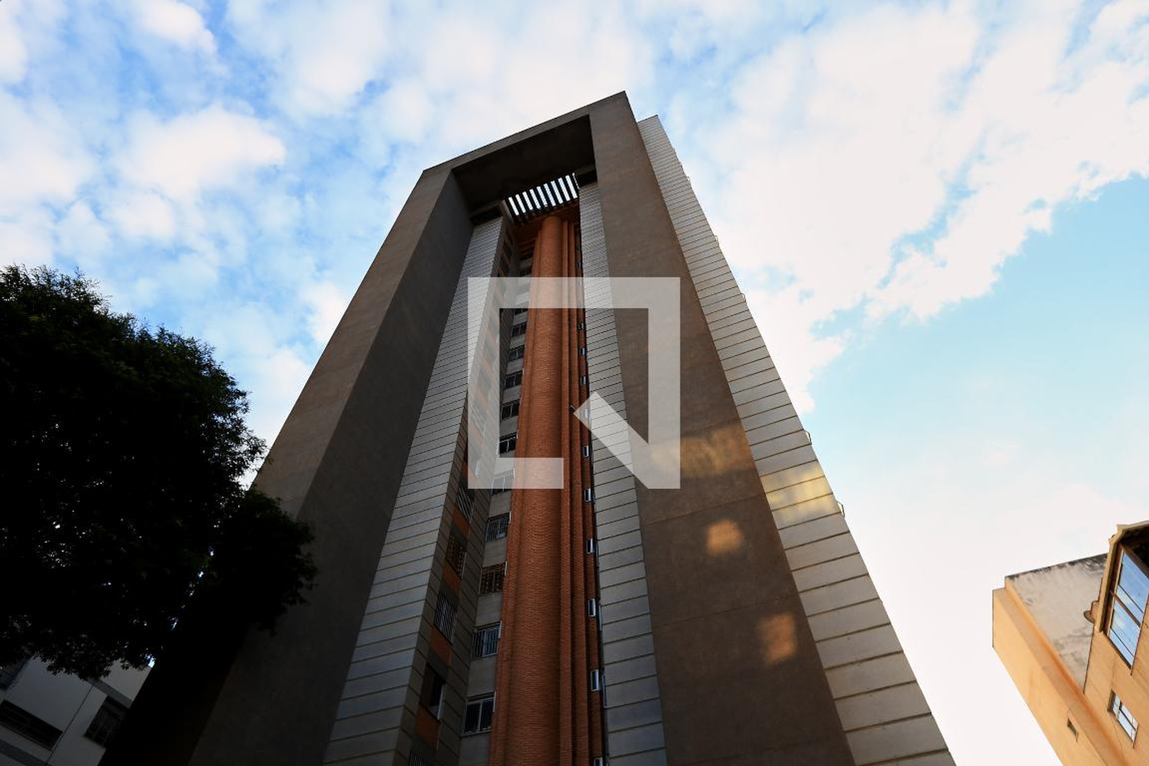 Fachada Edifício Nelson Araújo Pena