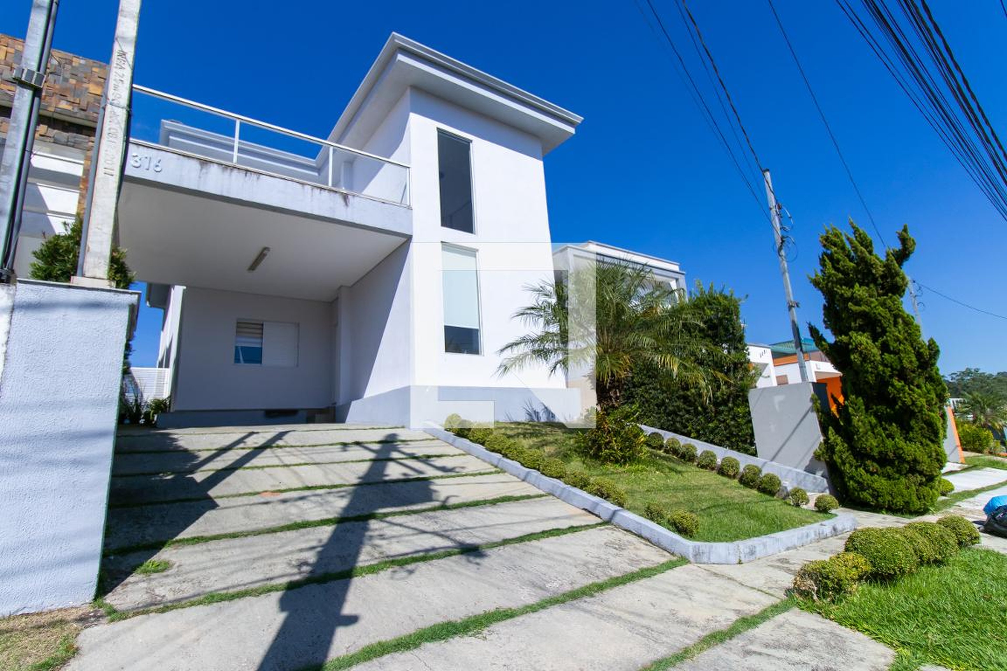 Fachada Condomínio Village Los Angeles