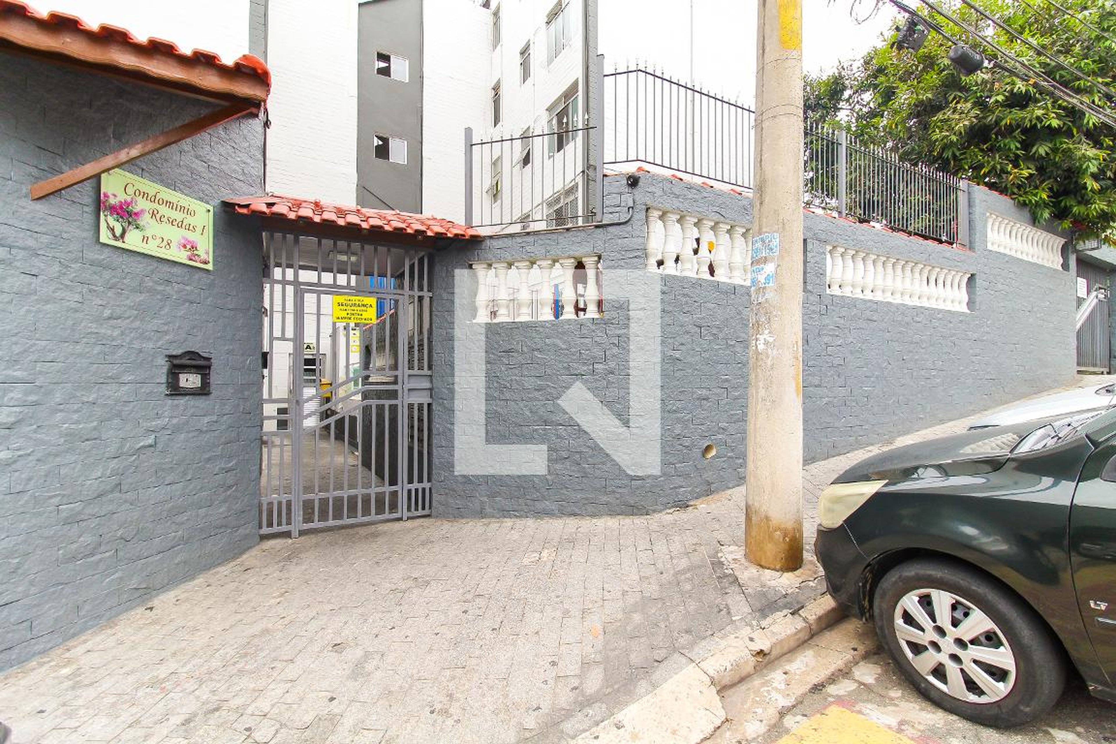 Fachada Condomínio Resedas