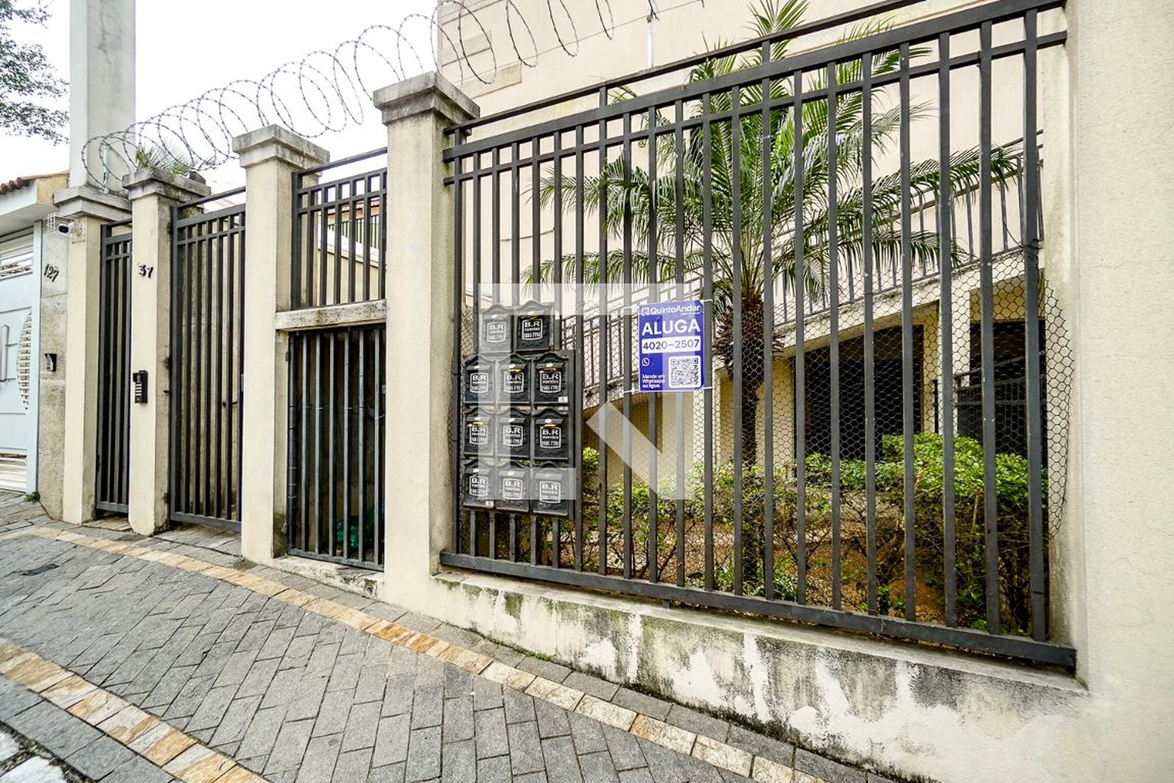 Fachada Condomínio Fechado