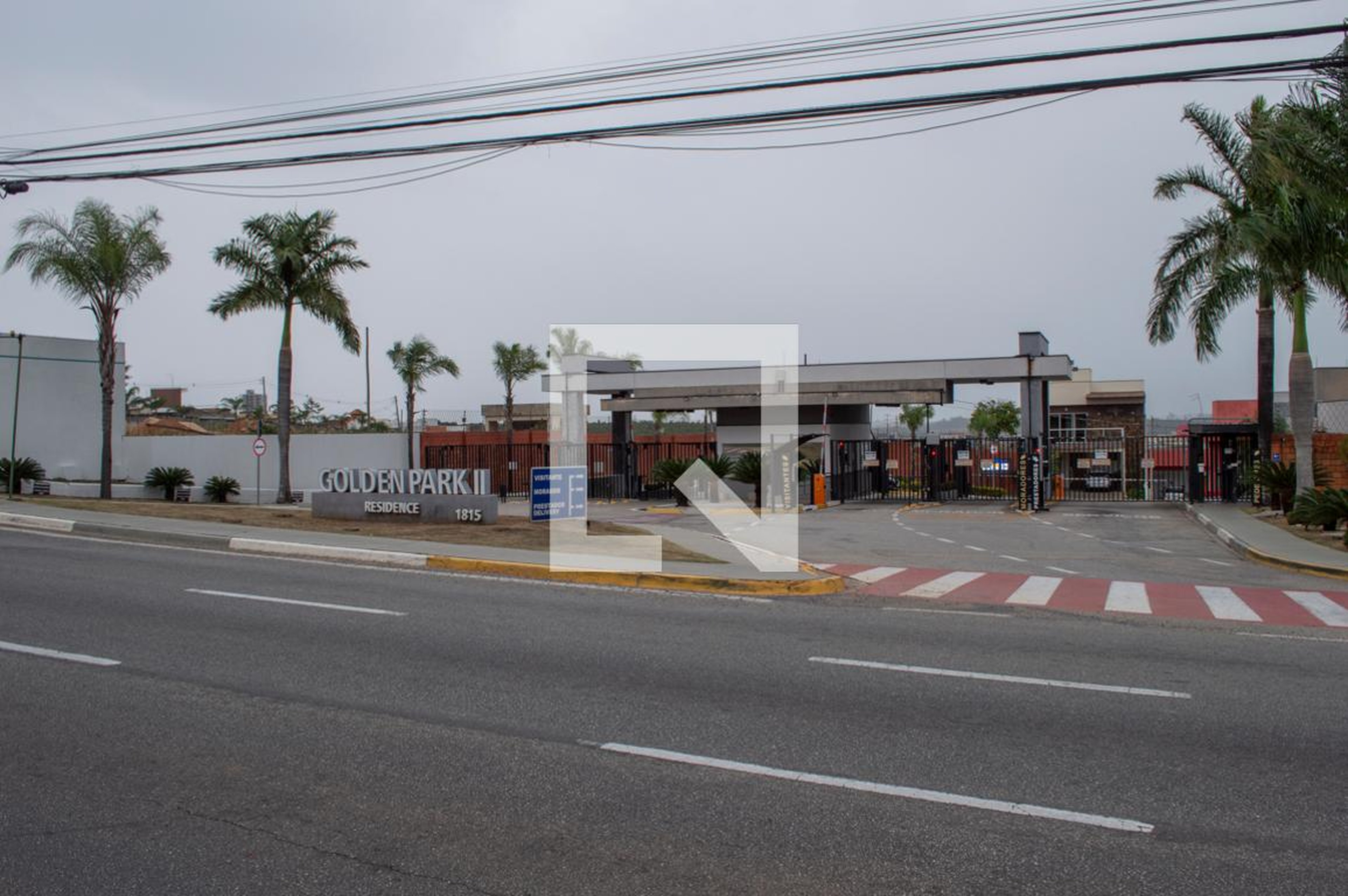 Fachada Condomínio em Estrada do Dinorah, 1015