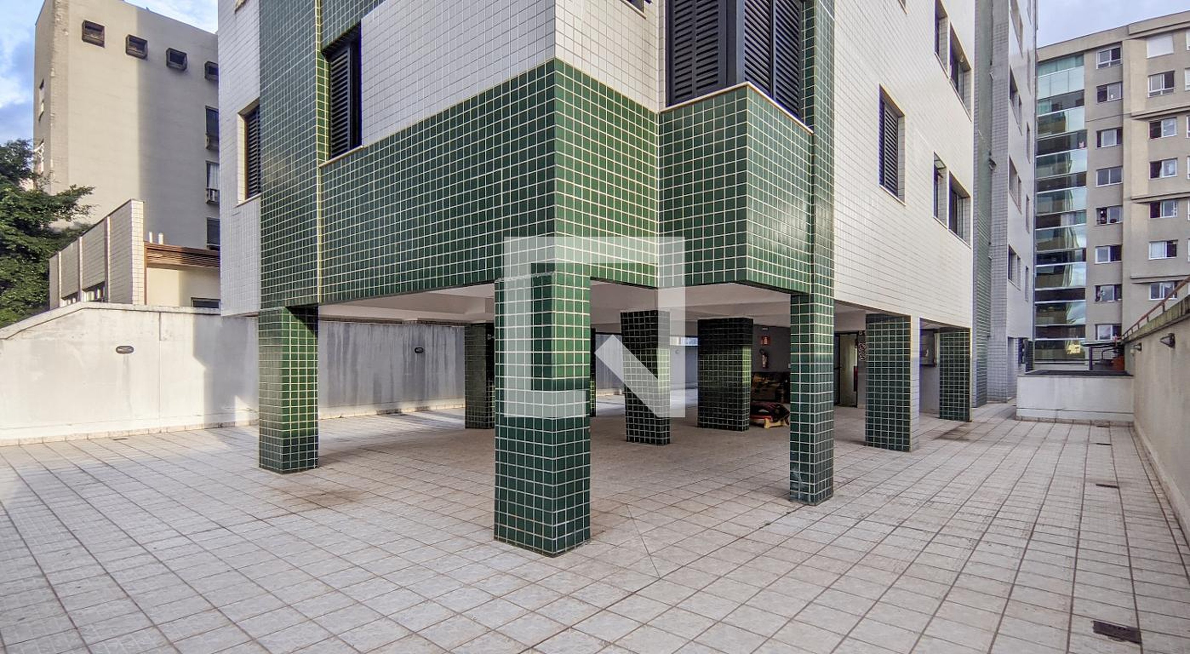 Área comum Condomínio Linear