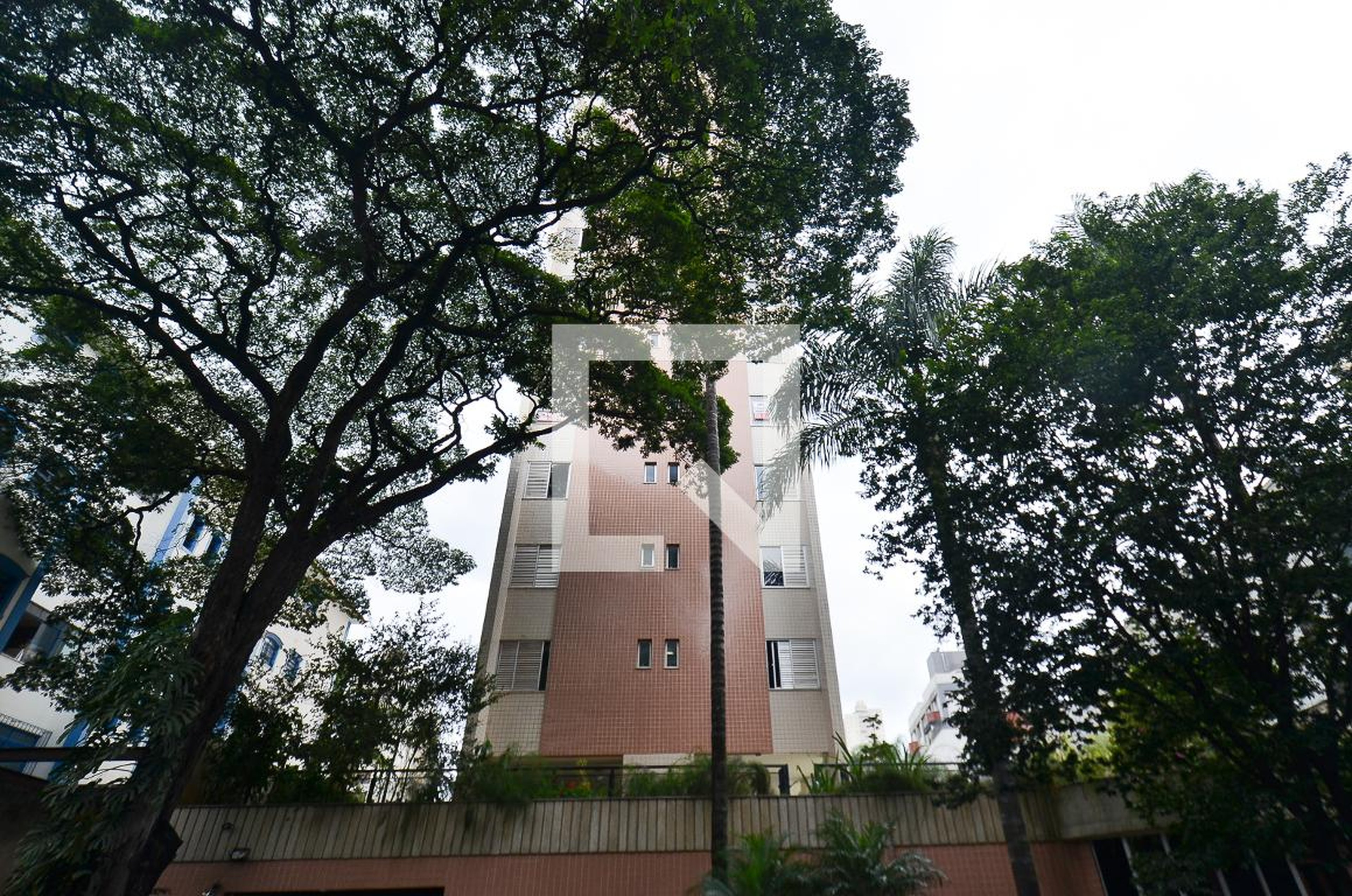 Fachada Edifício Evaristo de Paula Penna