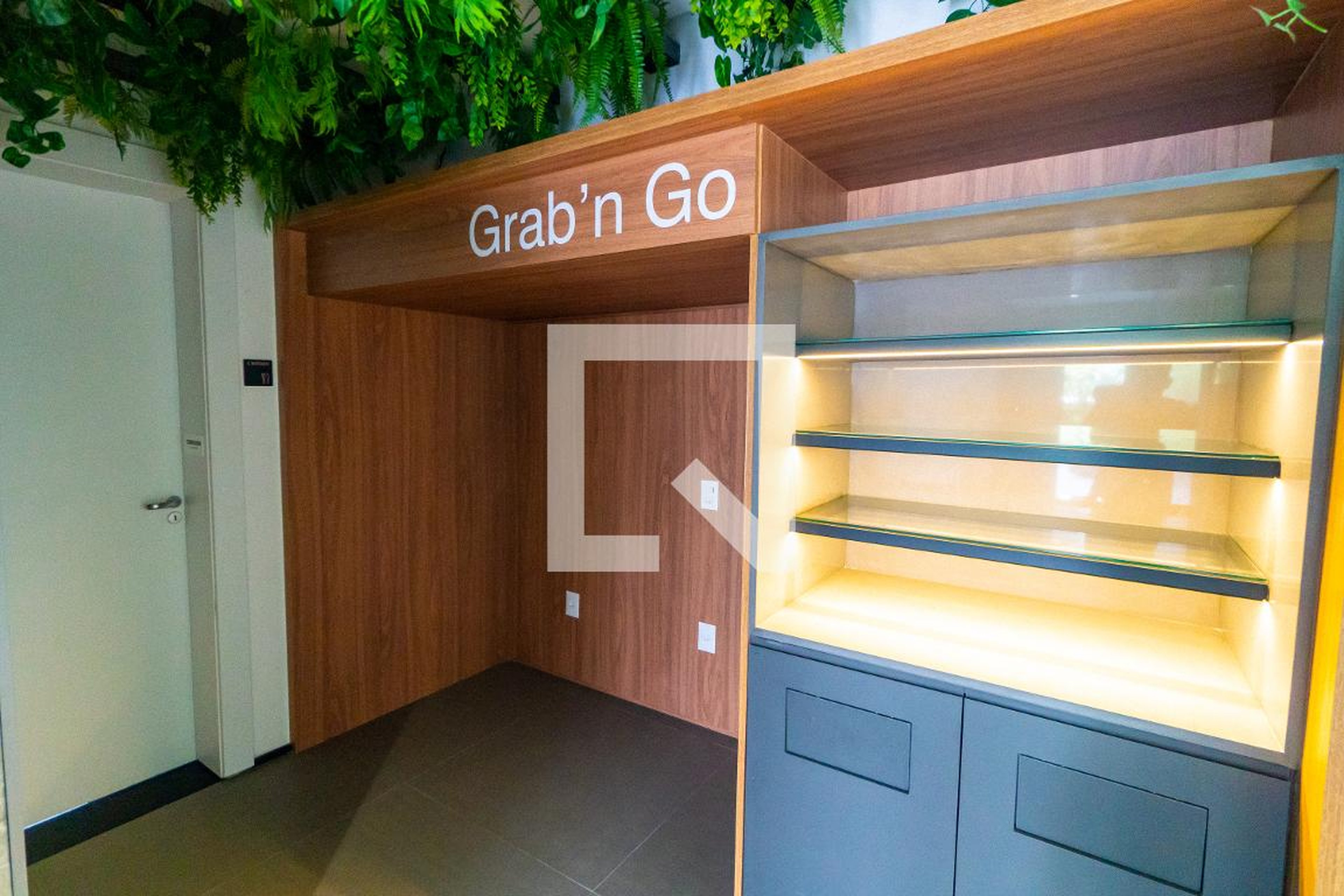 Área comum - On Loefgren