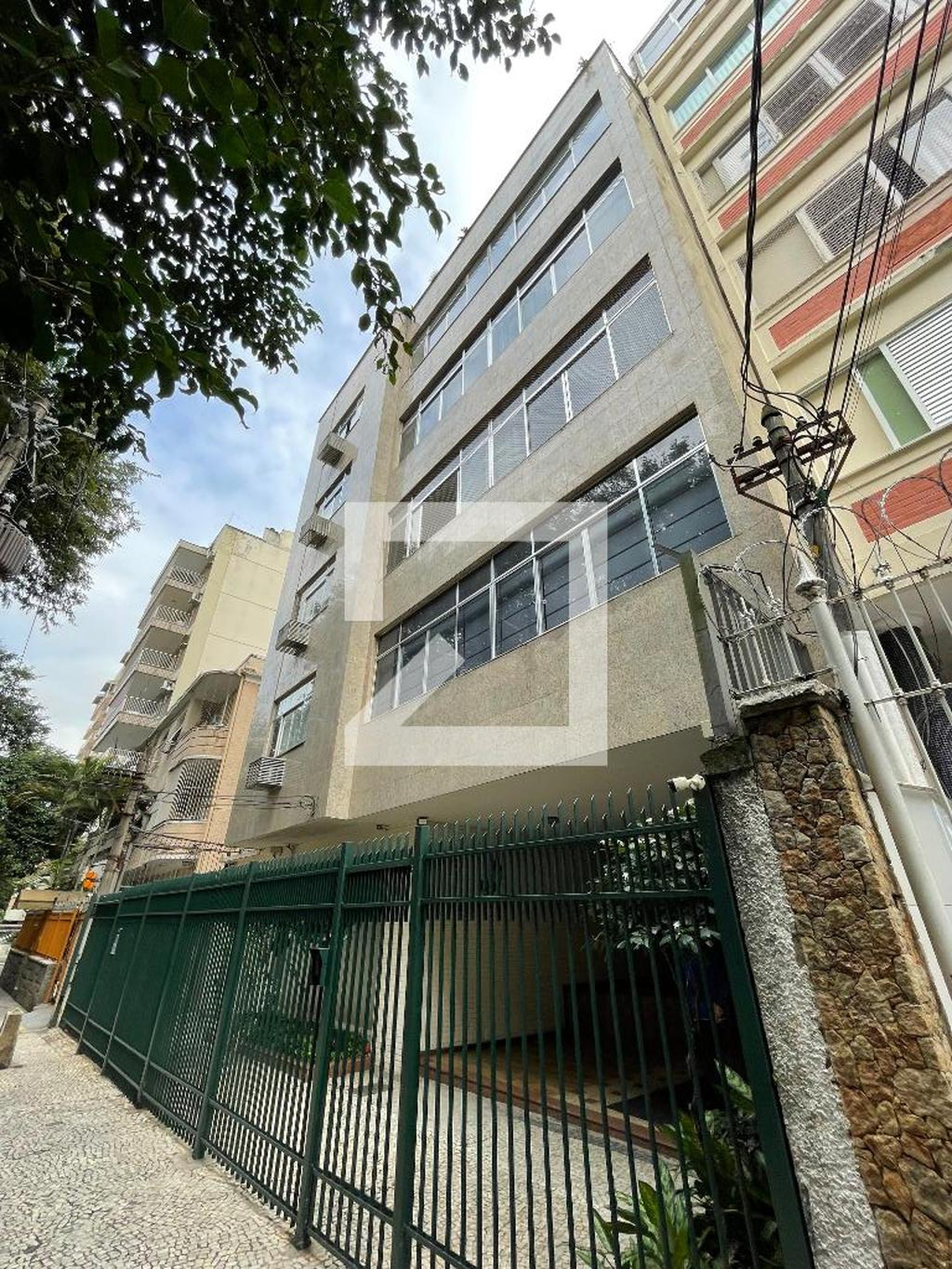 Fachada Edifício Sarina