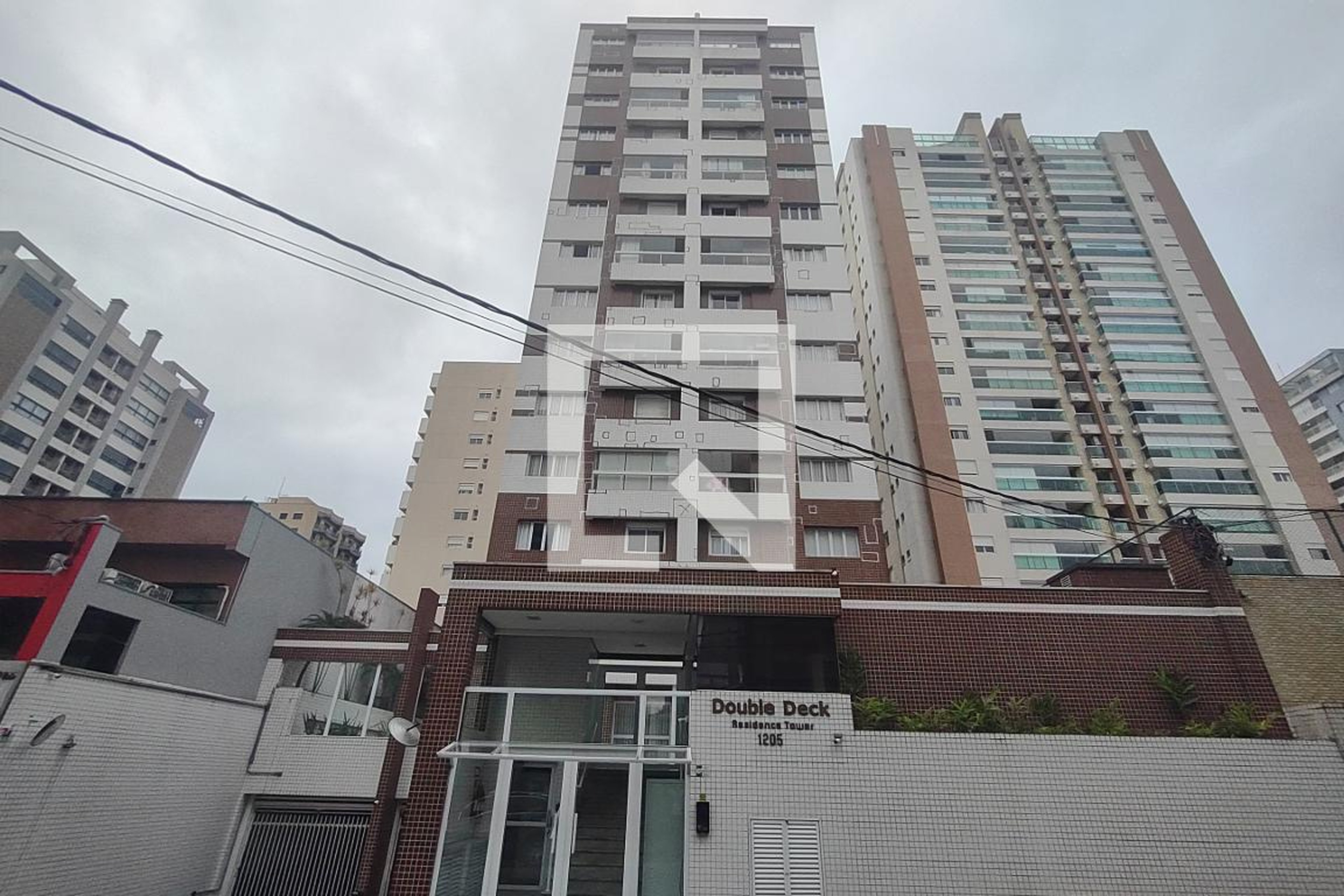 Fachada Condomínio Double Deck