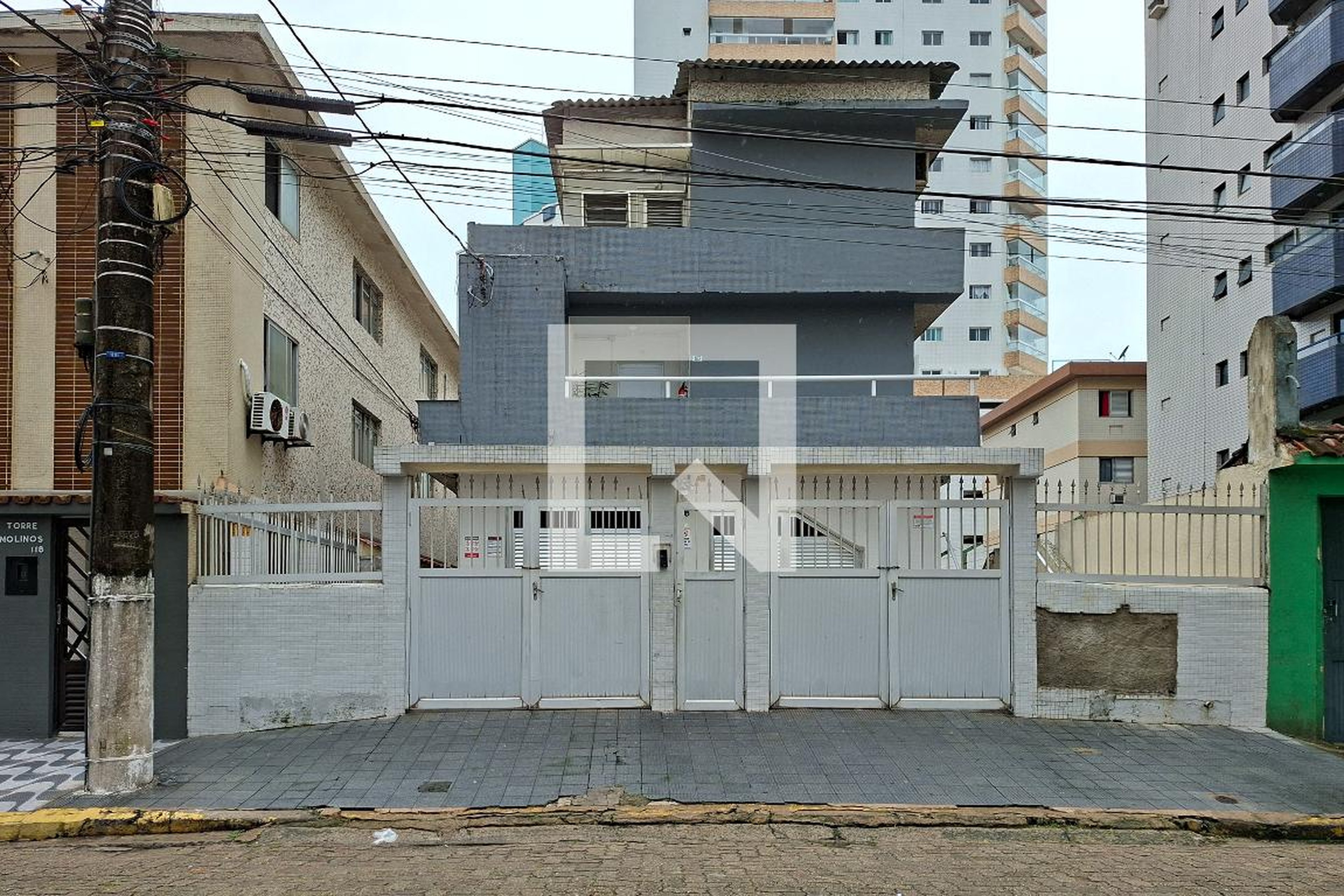Fachada do Prédio Condomínio Bandeirantes