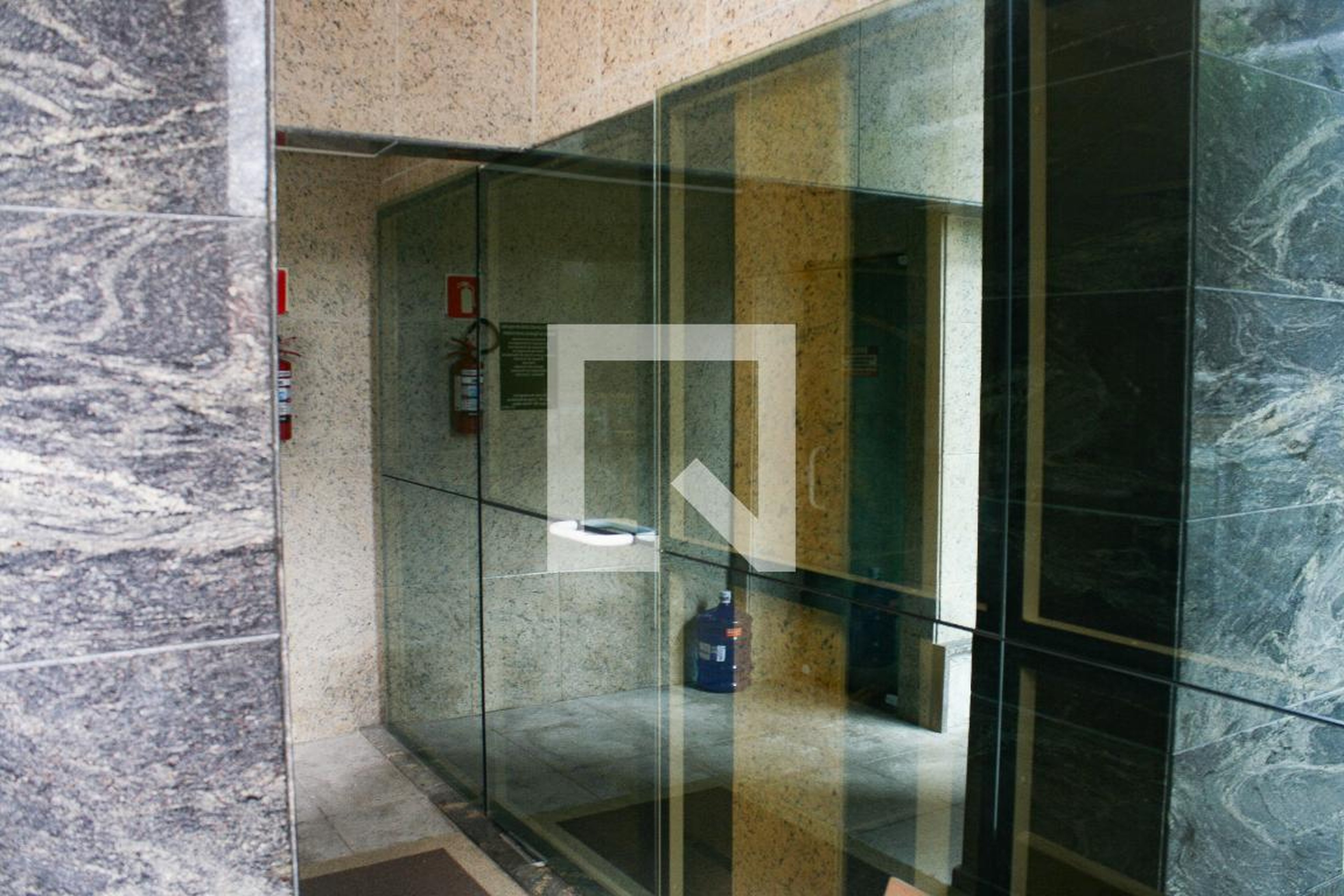 Hall de entrada - Santo Expedito V