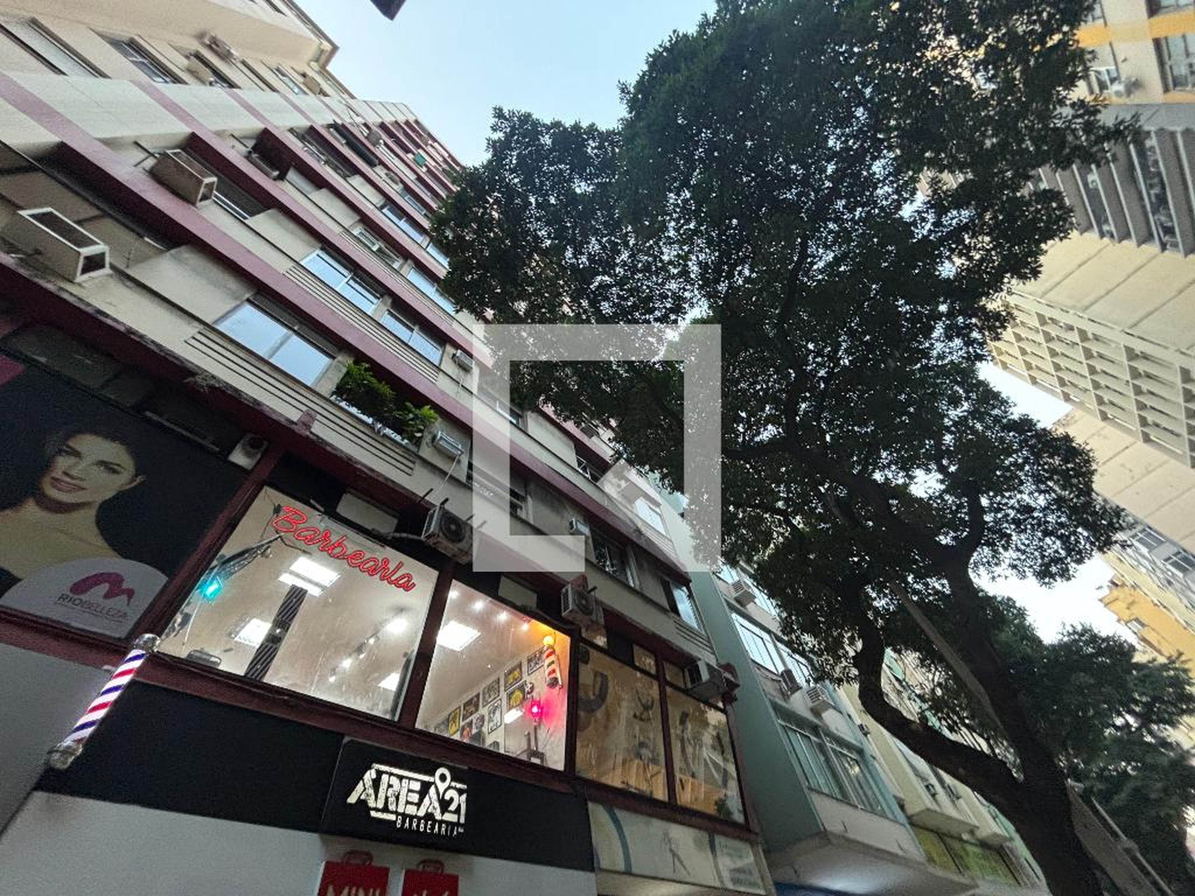 Fachada Condomínio Maximiano