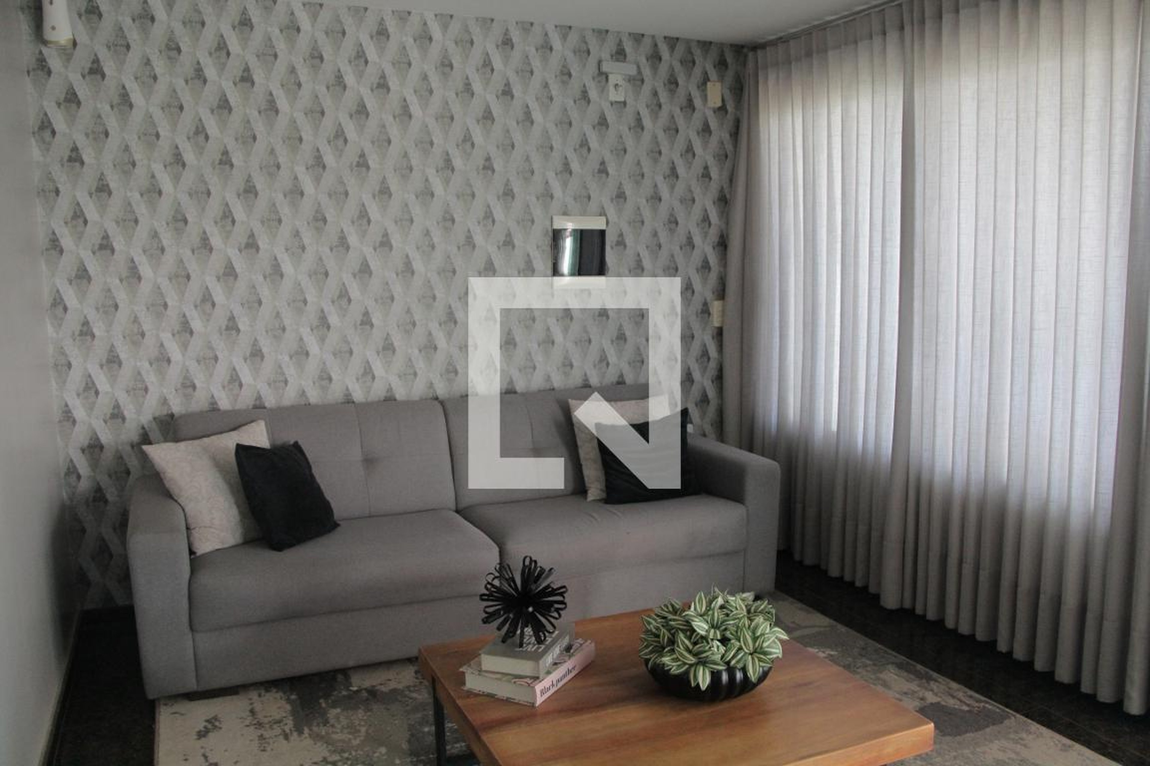 Hall social - Flamingo Gold