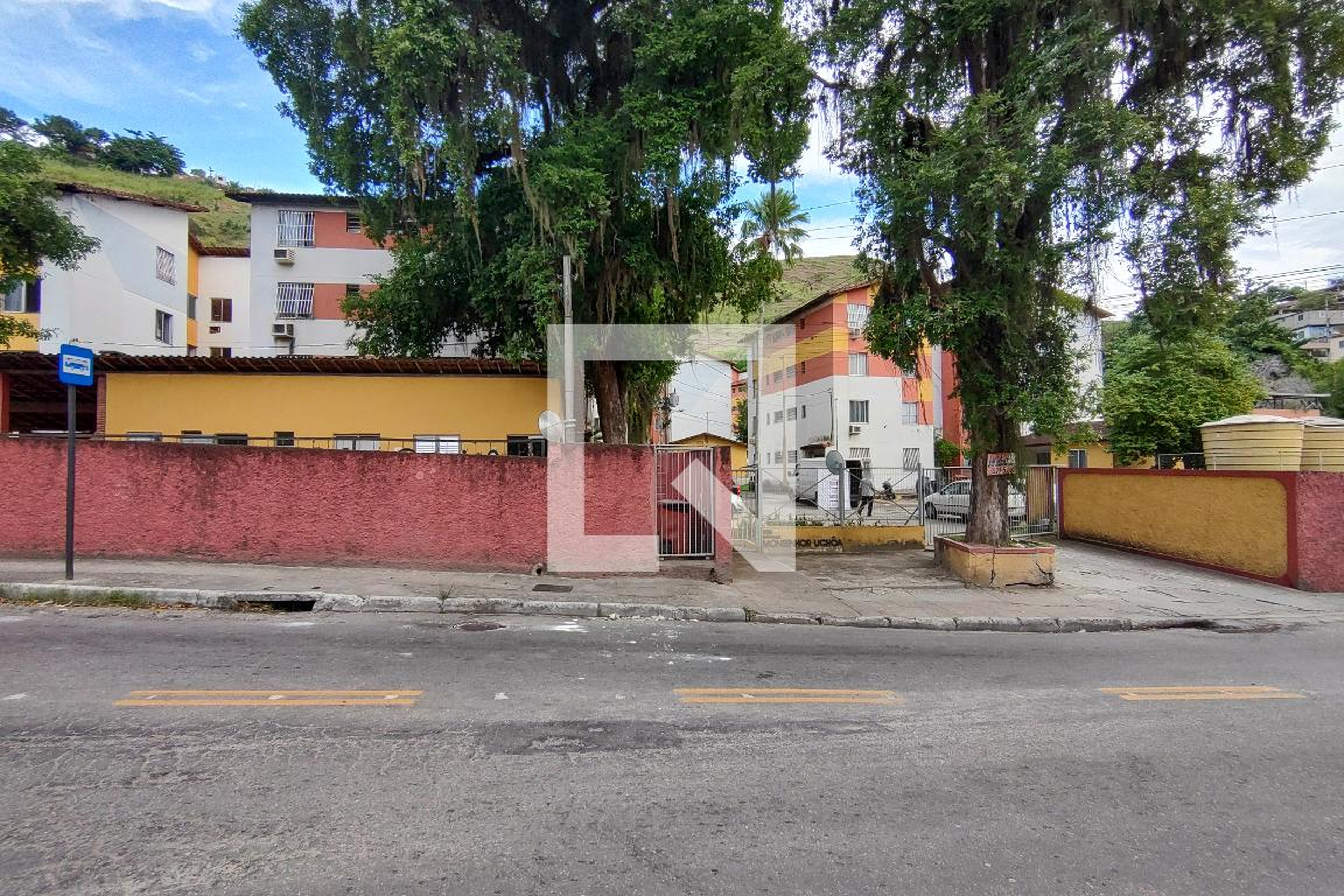 Fachada do condomínio Condomínio Monsenhor Uchoa