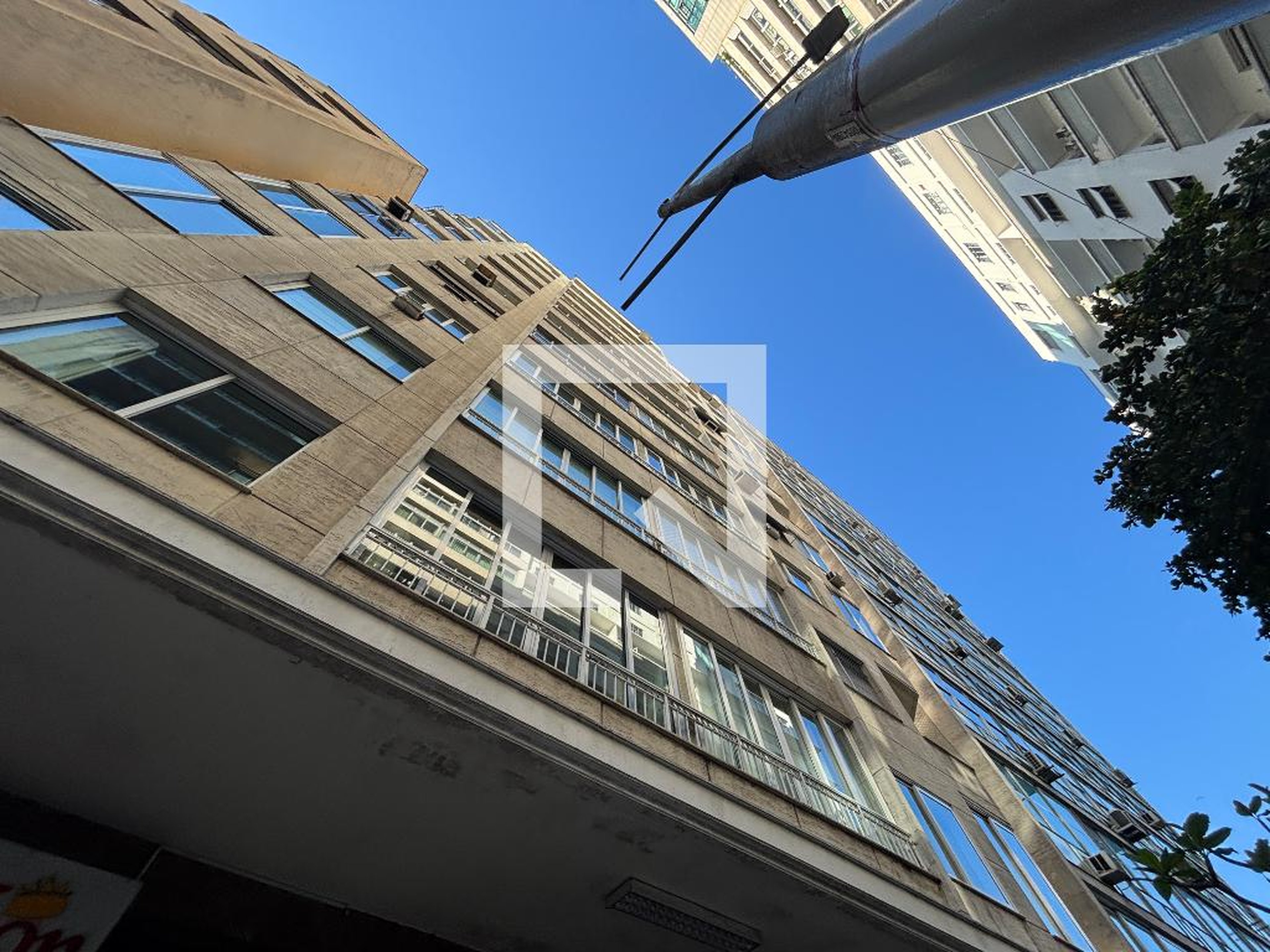 Fachada Edifício Arataia