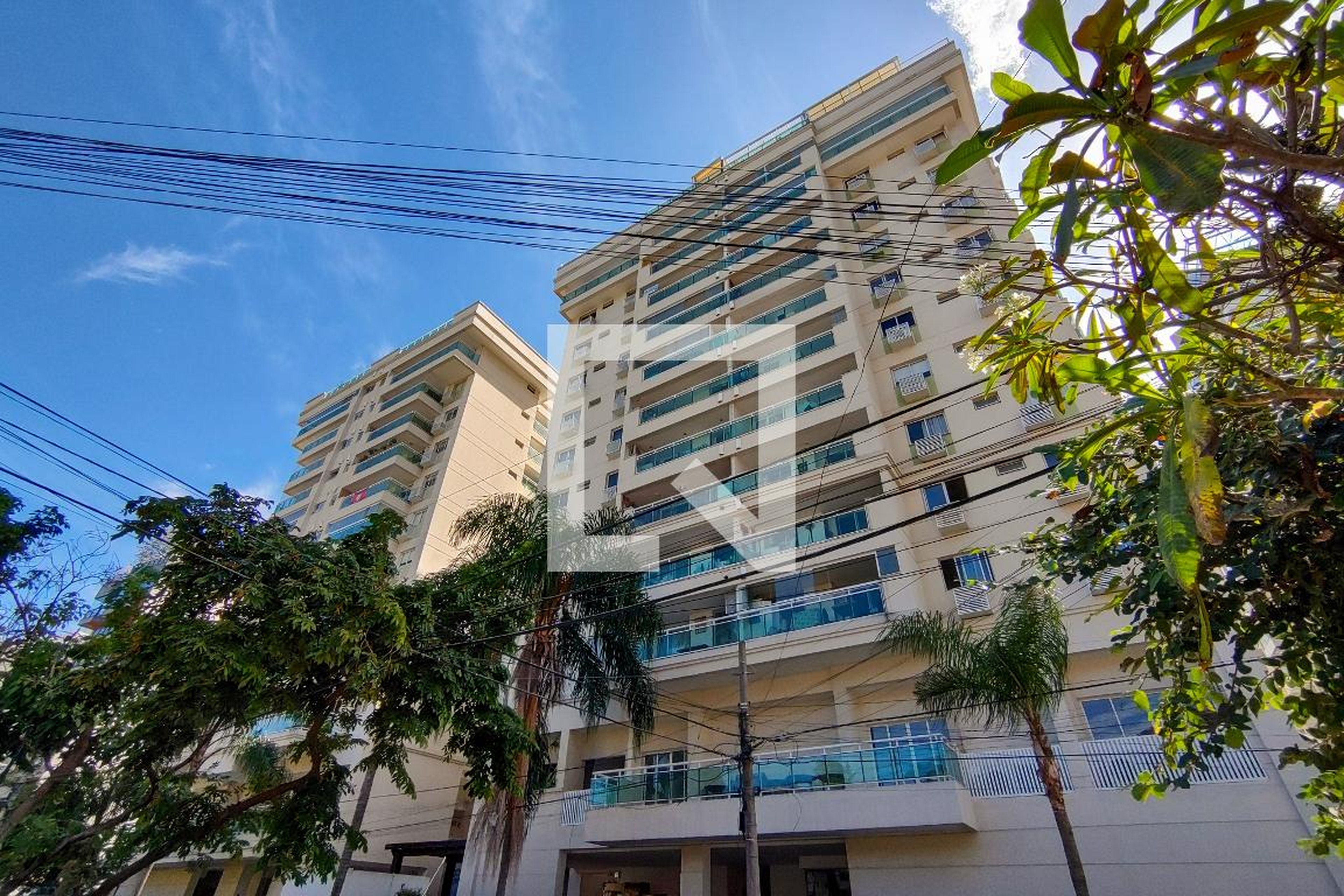 Fachada do condomínio Edifício Privilege Residencial