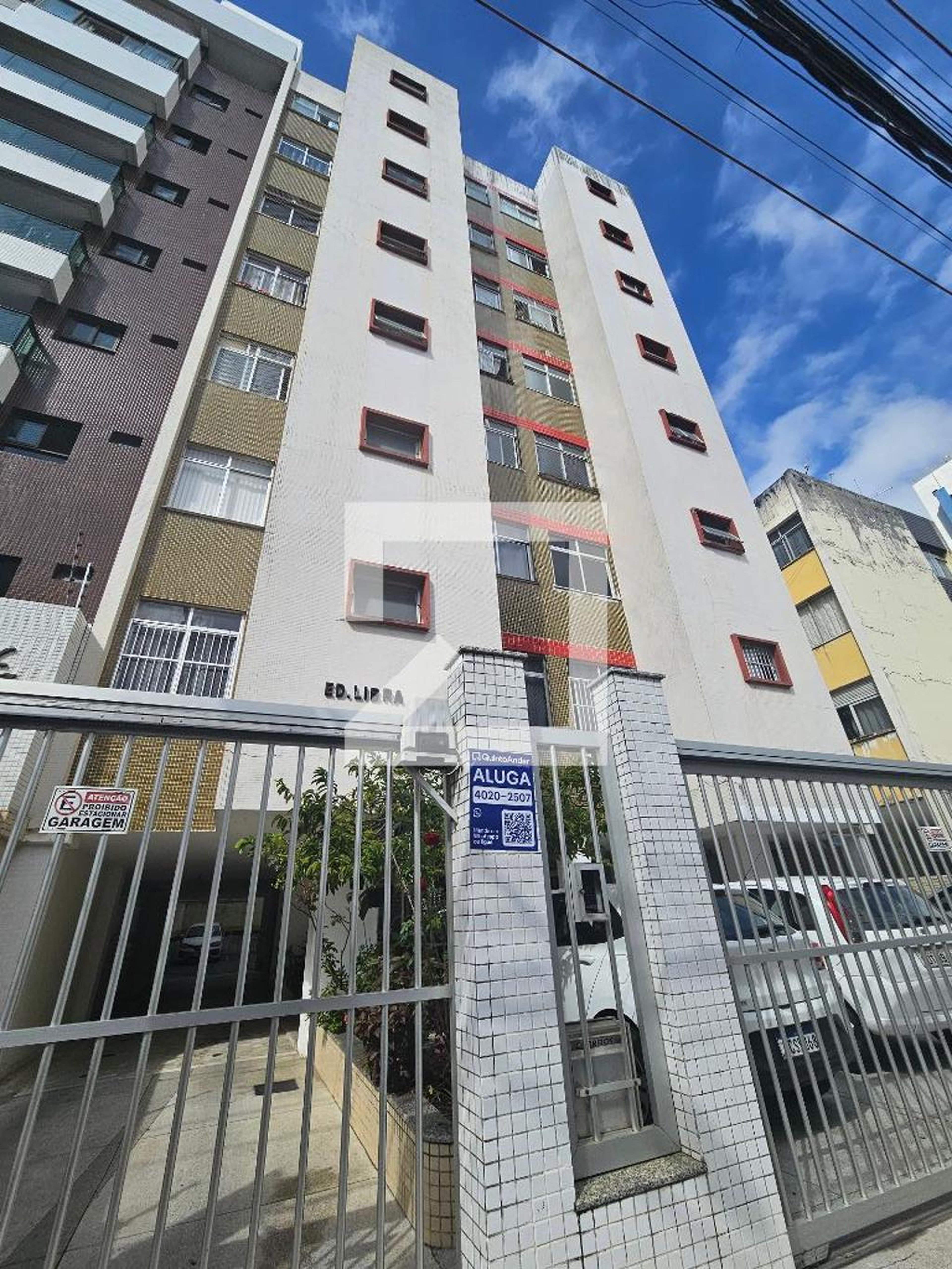 Fachada Condomínio em Rua Território do Rio Branco, 246