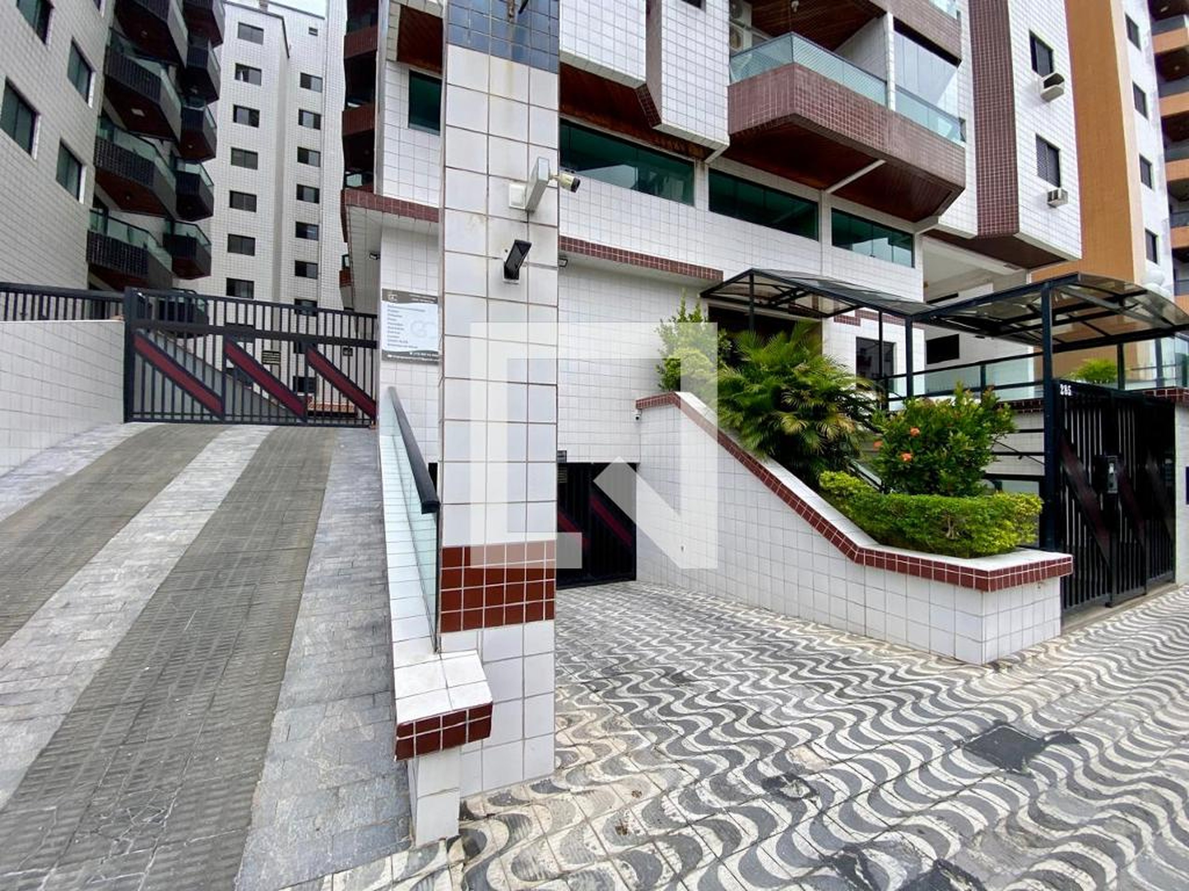 Fachada do Prédio Edifício Bahamas